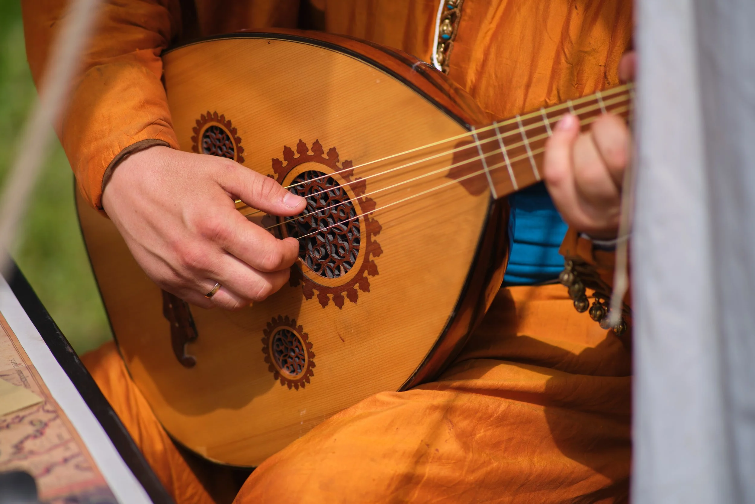 oud player