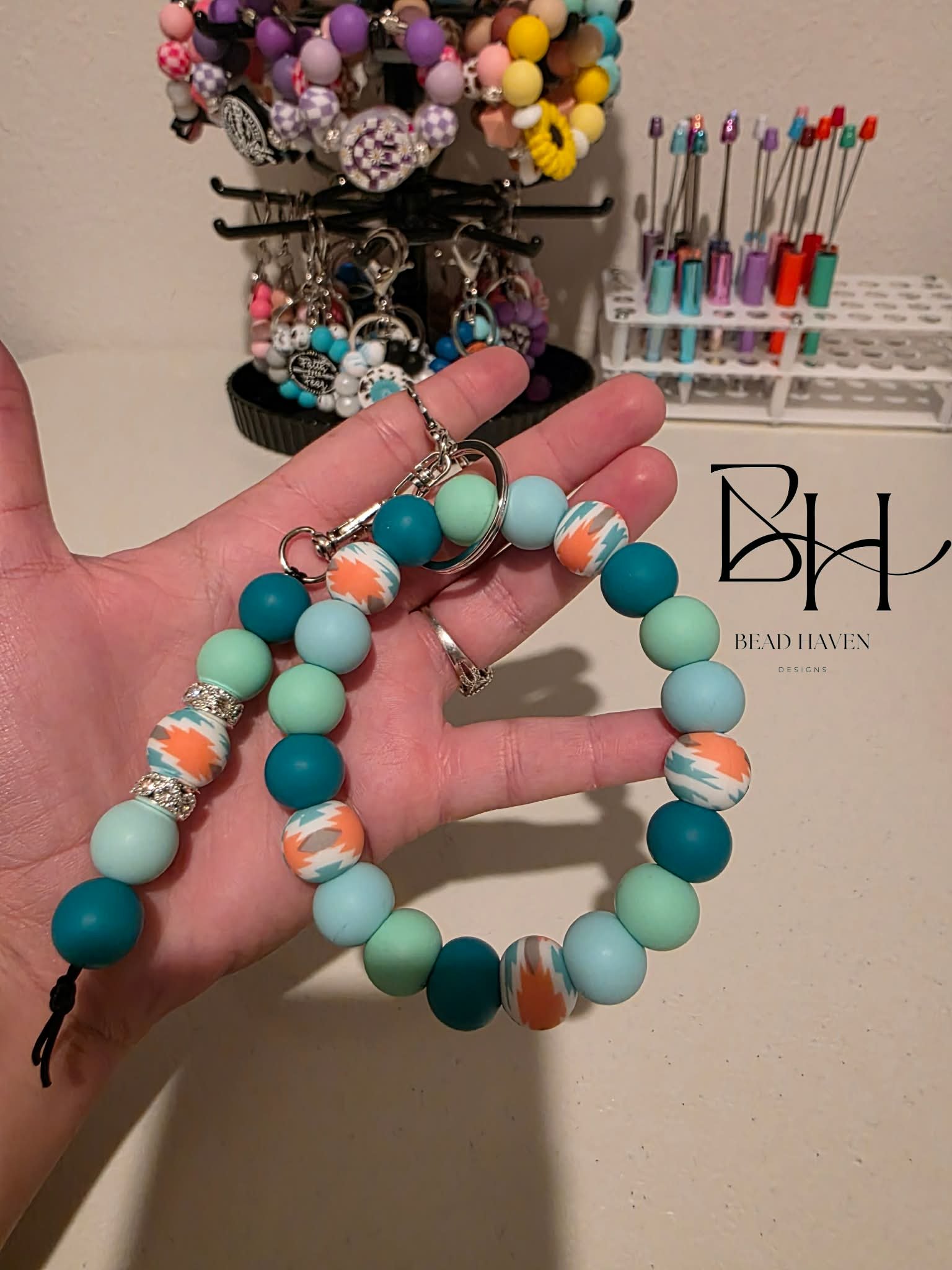 Wristlet keychain Set