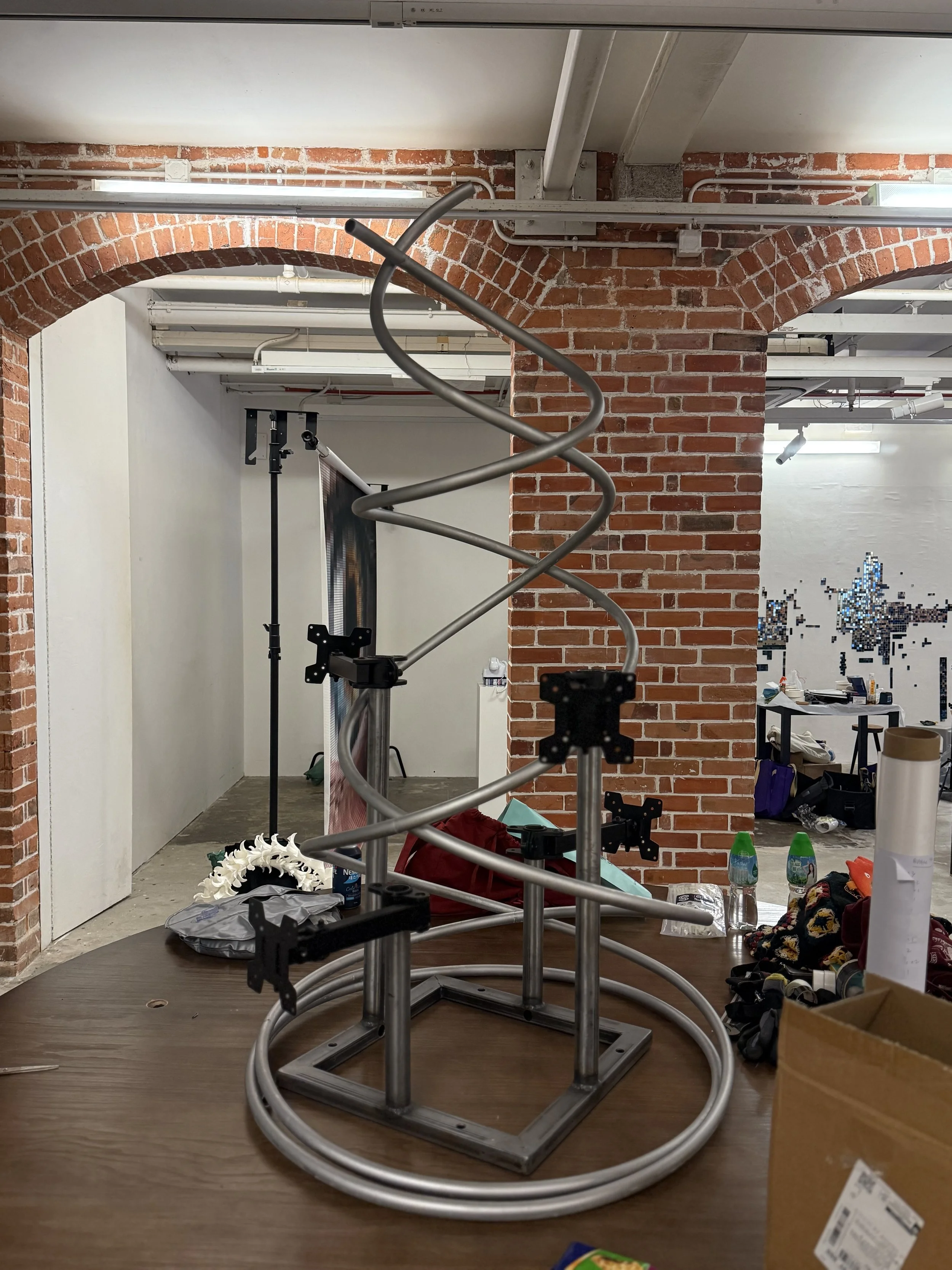 Assembling the spirals and base