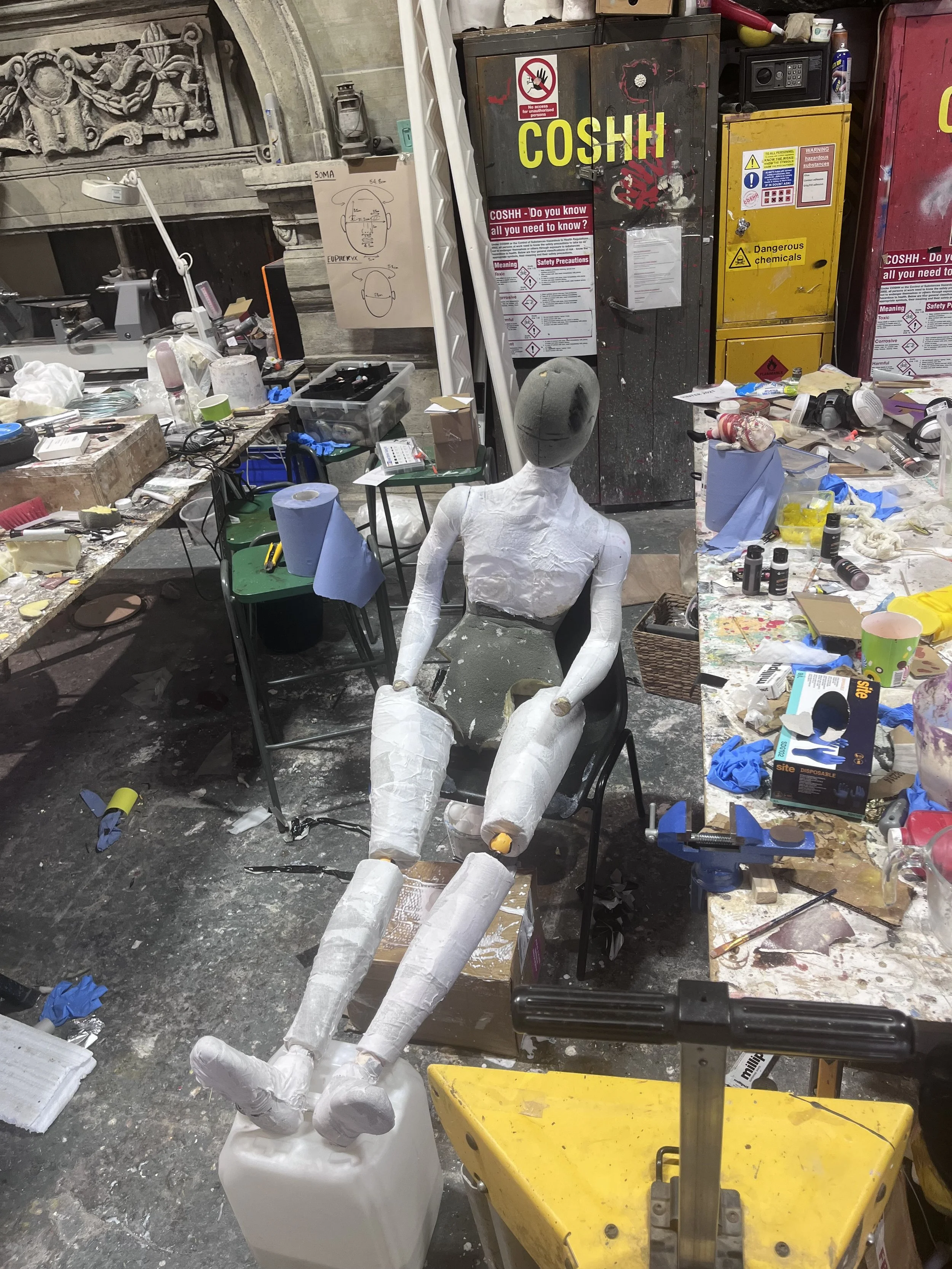 Priming the foam
