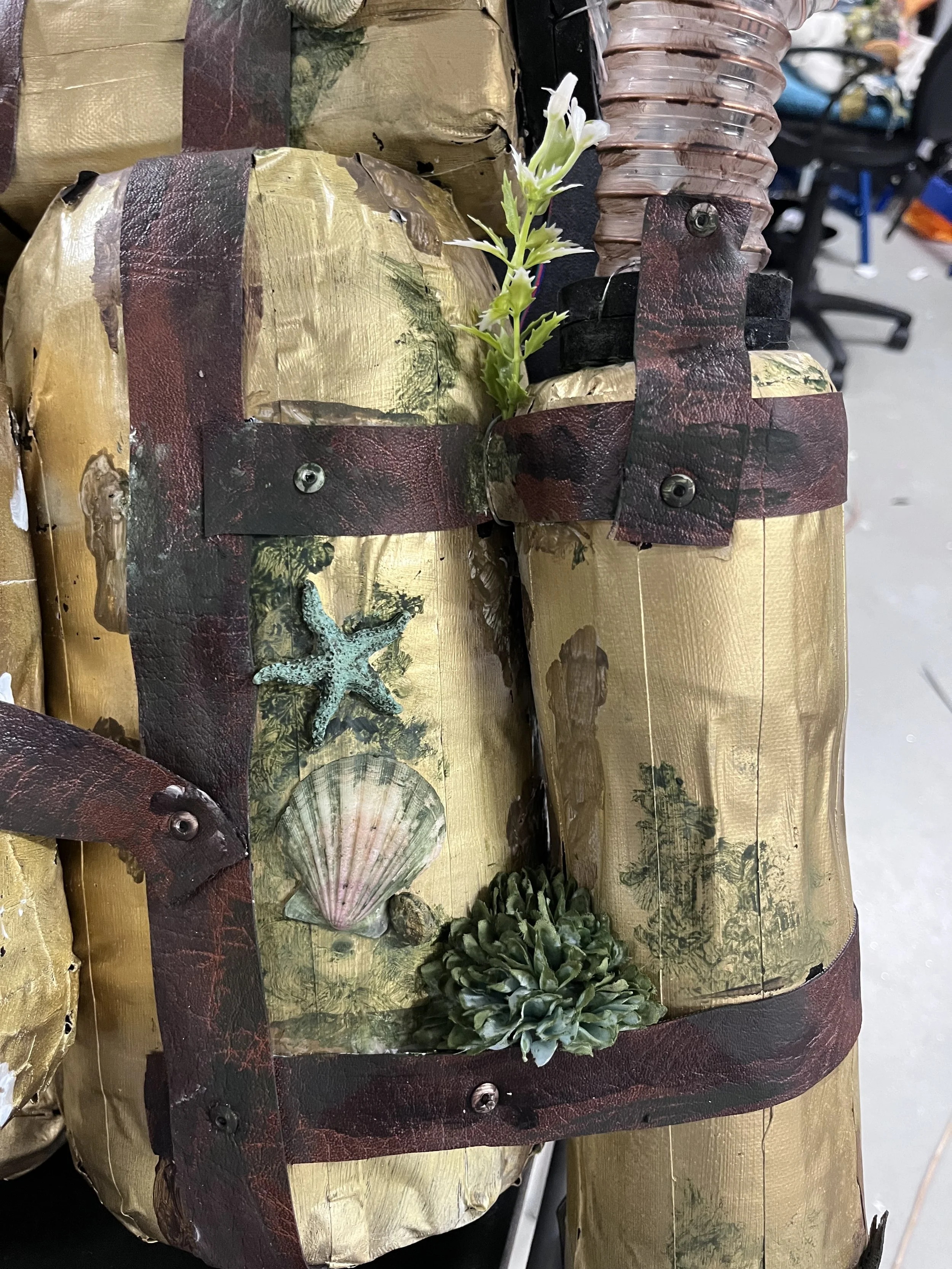 Air tanks decorated 
