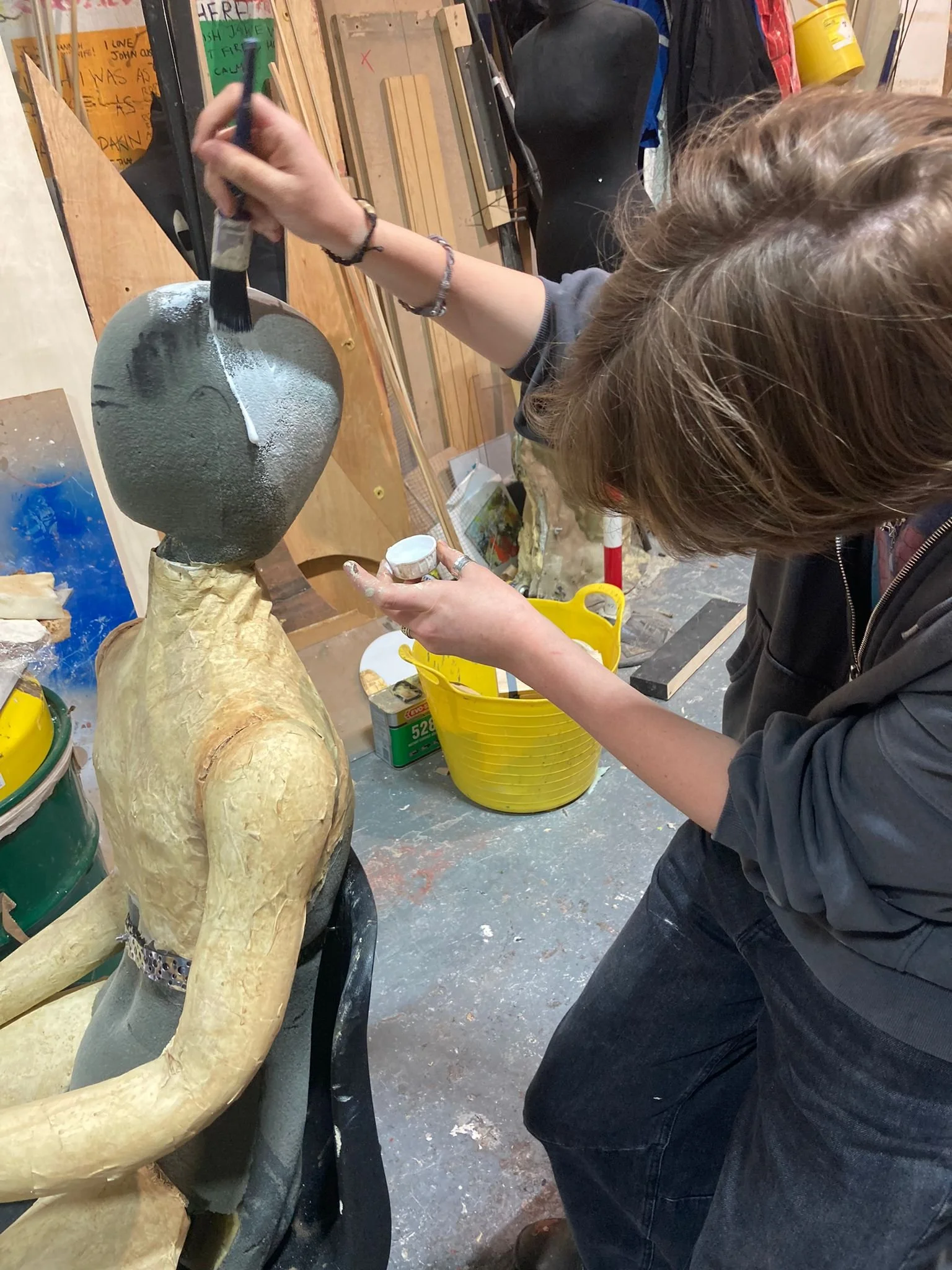 Sealing the foam