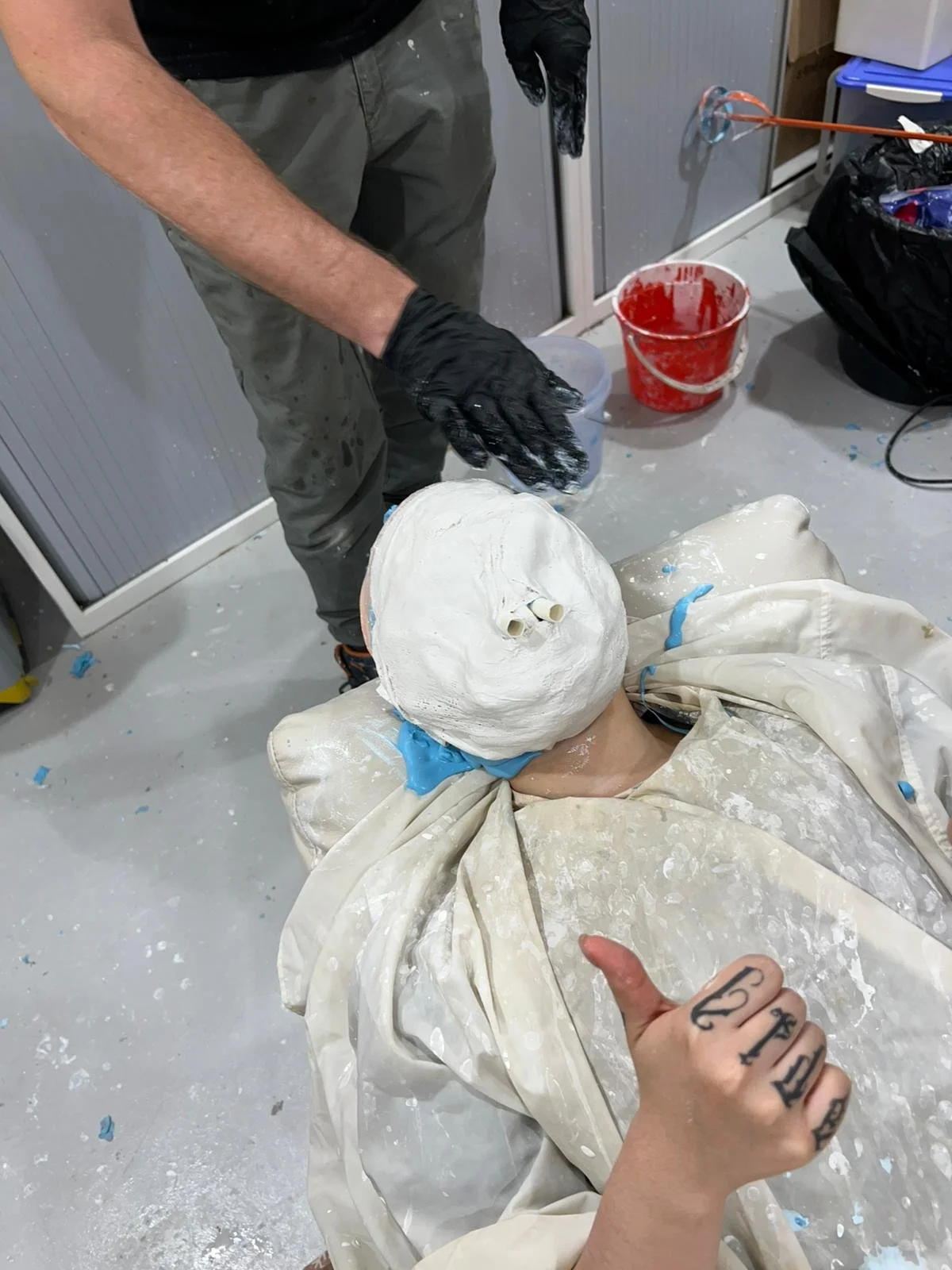 Reinforcing with plaster bandage 