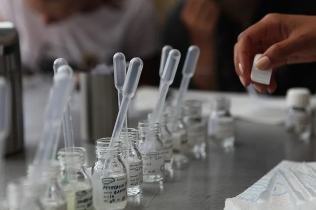 High-quality fragrance ingredients used by Theory Perfume Bar to create clean custom perfumes for luxury events and mobile perfume bar experiences