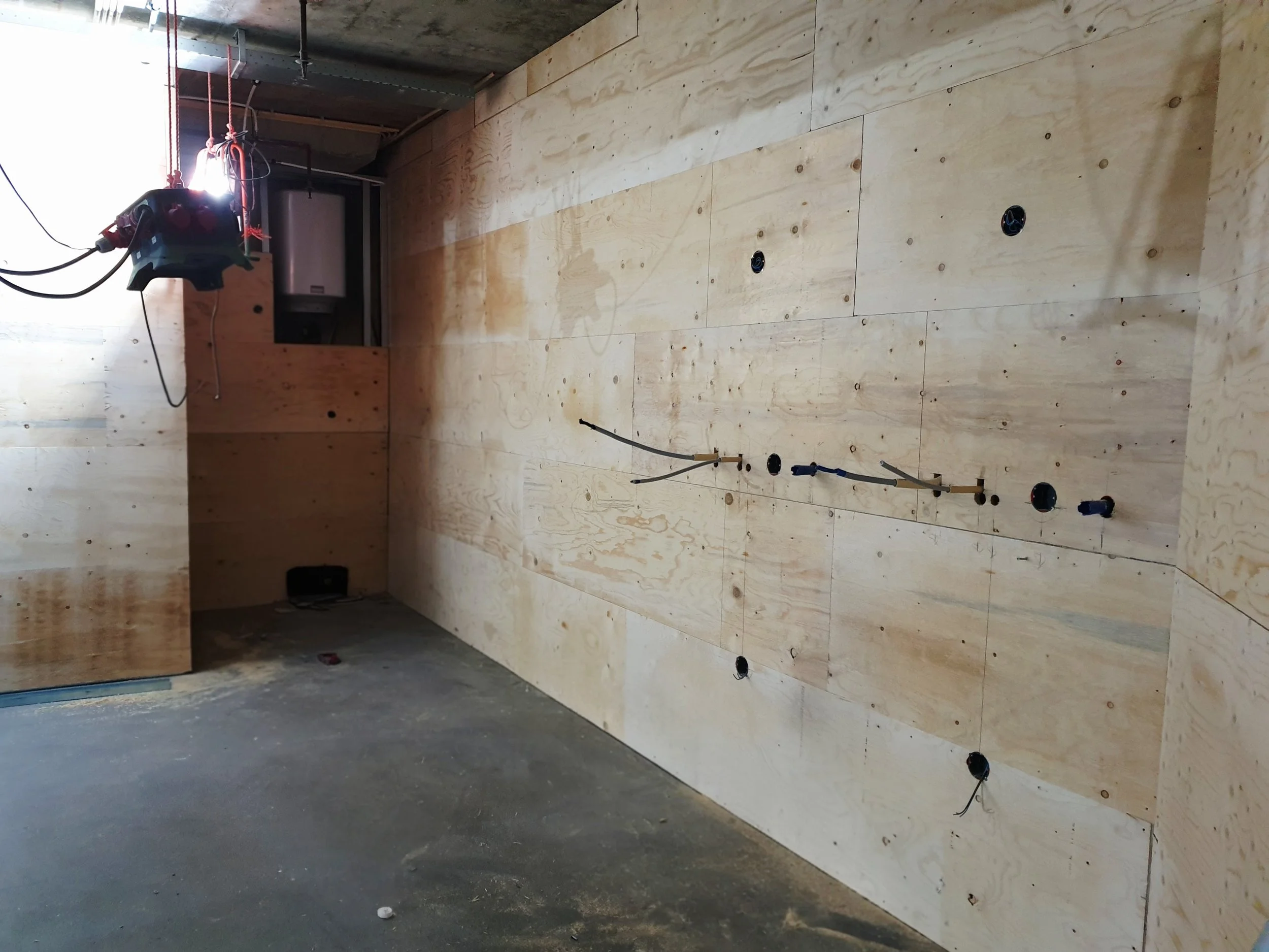 Instalații electrice spații comerciale