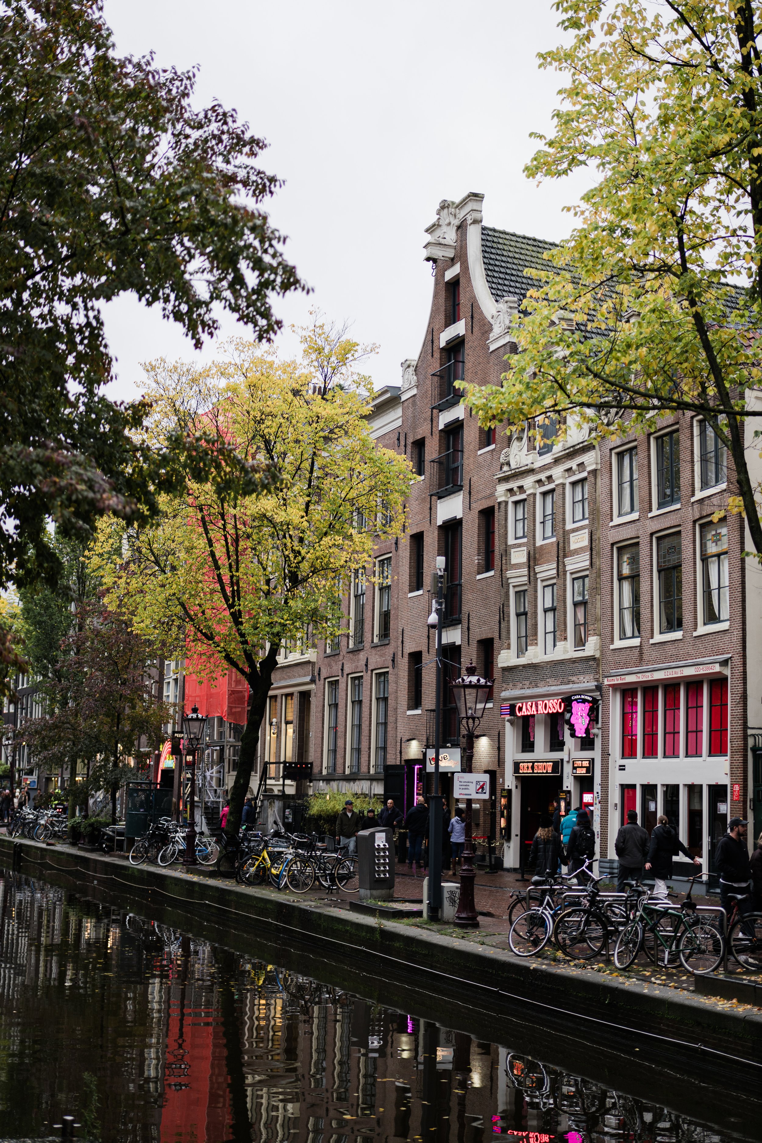 Werkbezoek Amsterdam - Avond op de wallen-3 kopie.jpg