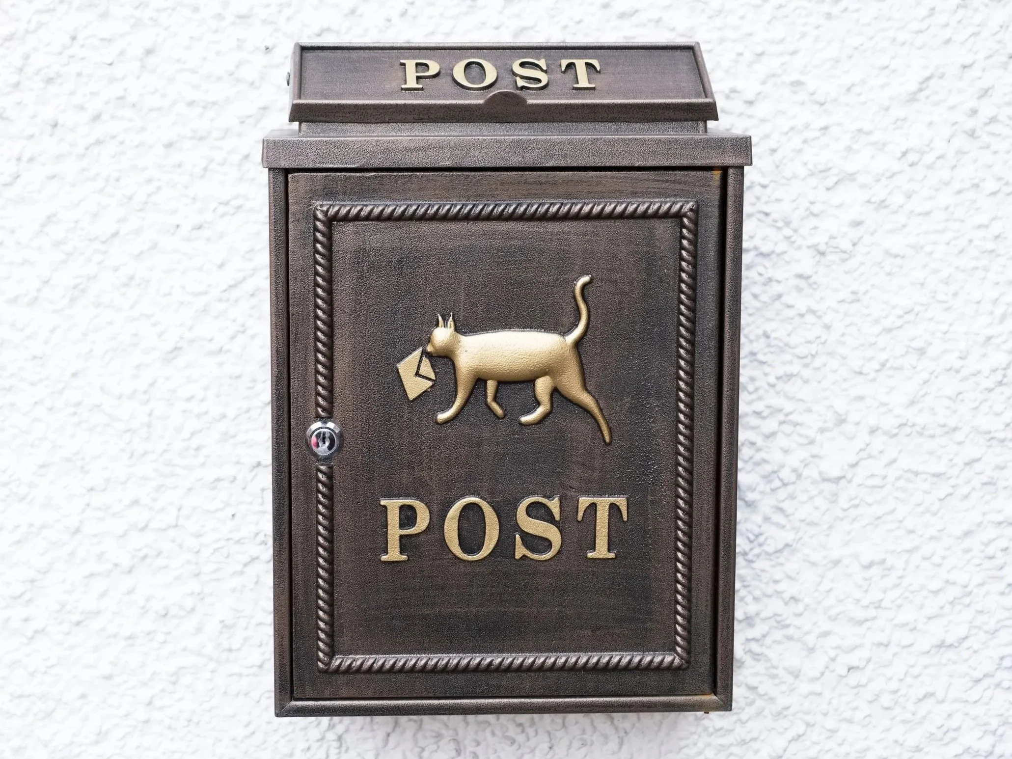 Handyman+Clonakilty+West+Cork+postbox+installation.jpg