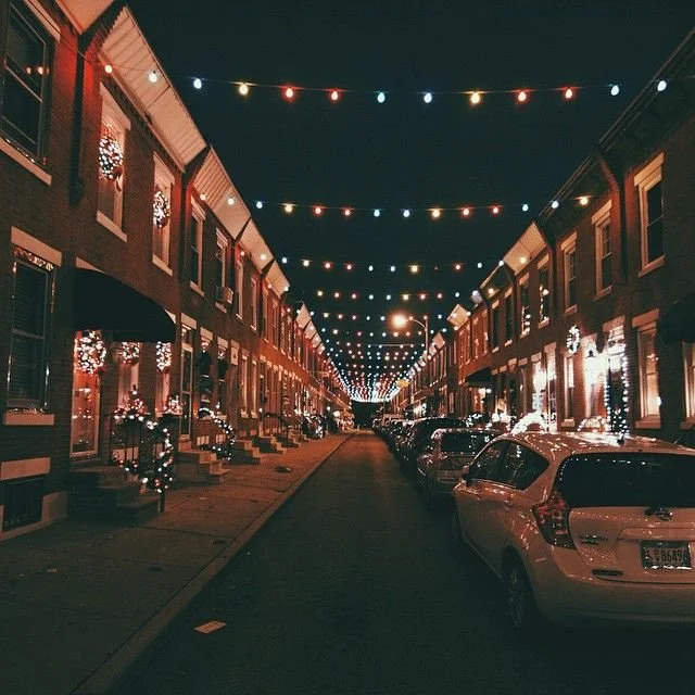 Nighttime view of a street in South Philly, Philadelphia. Philly Realtor Mikey Parisano lives in South Philly and if you're looking for South Philly Real Estate and South Philly Homes for Sale, contact Philly Realtor Mikey Parisano