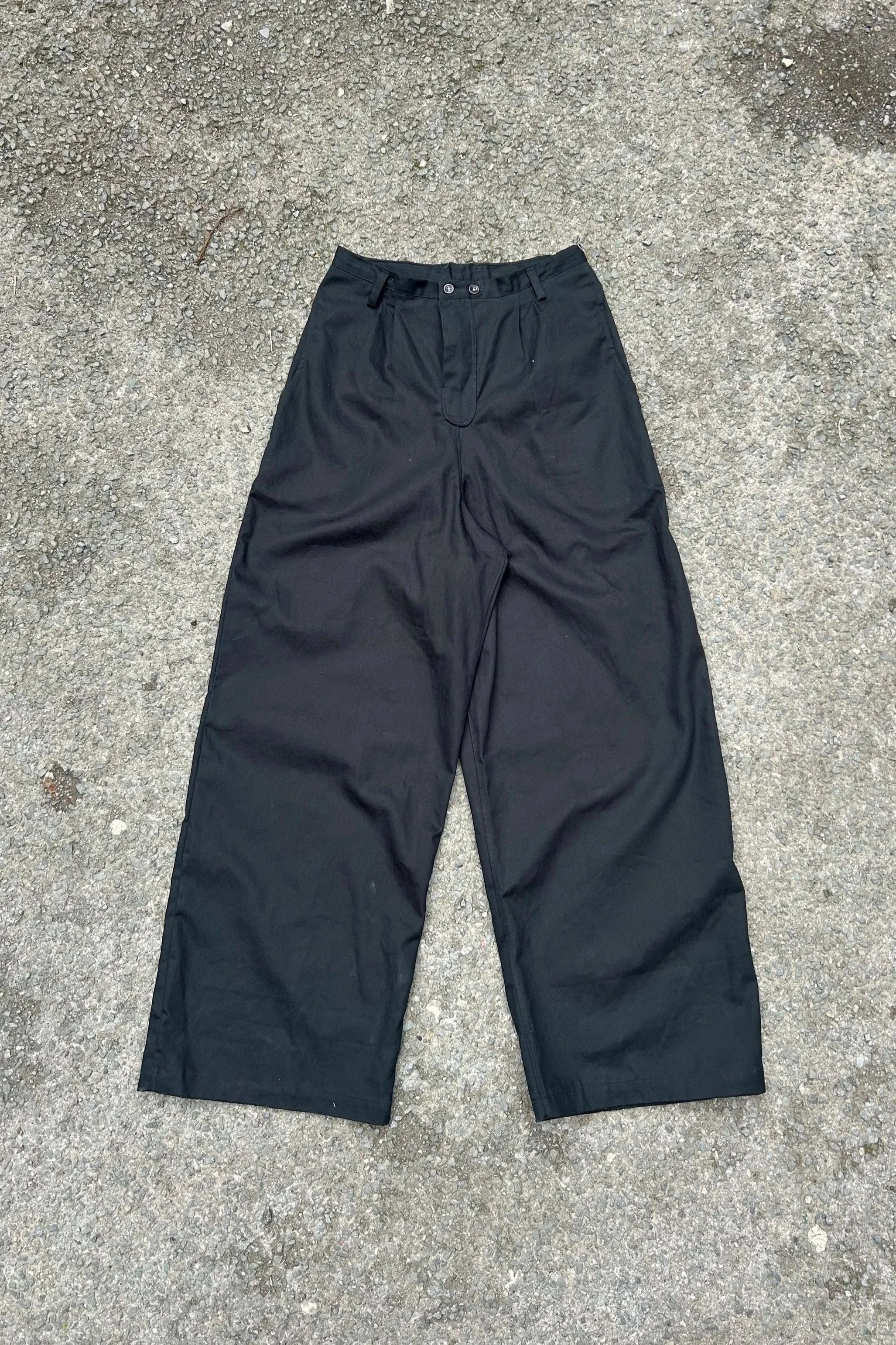 Walking Trousers 2.0 in Black Drill