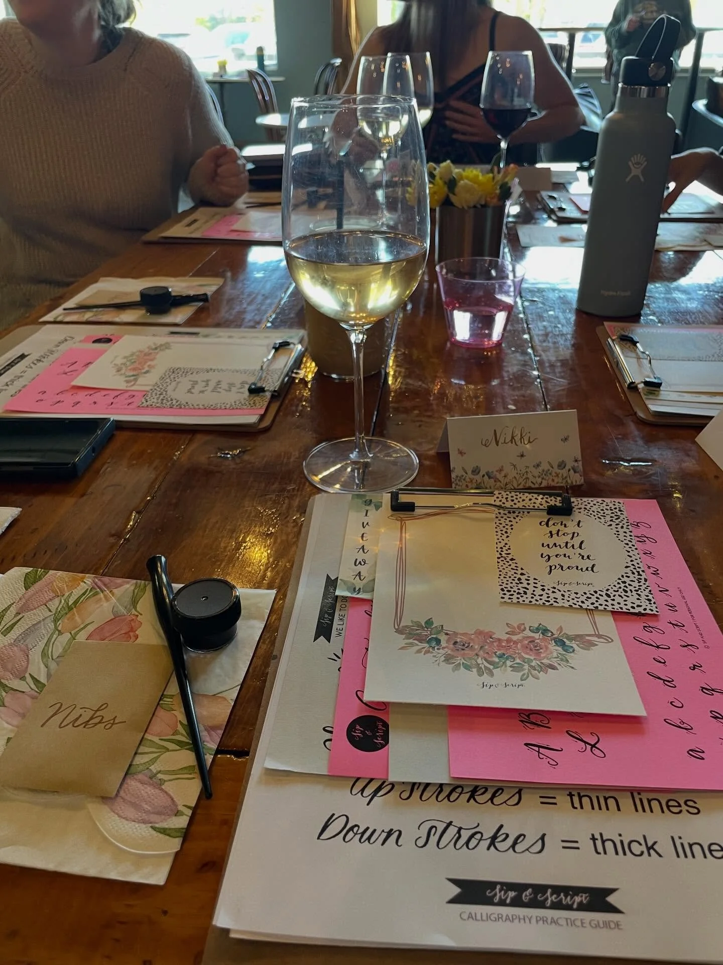 Trying Sip and Script with @allisonjberry via @fivelanternsstudio and @sipandscript. It's a blast!
