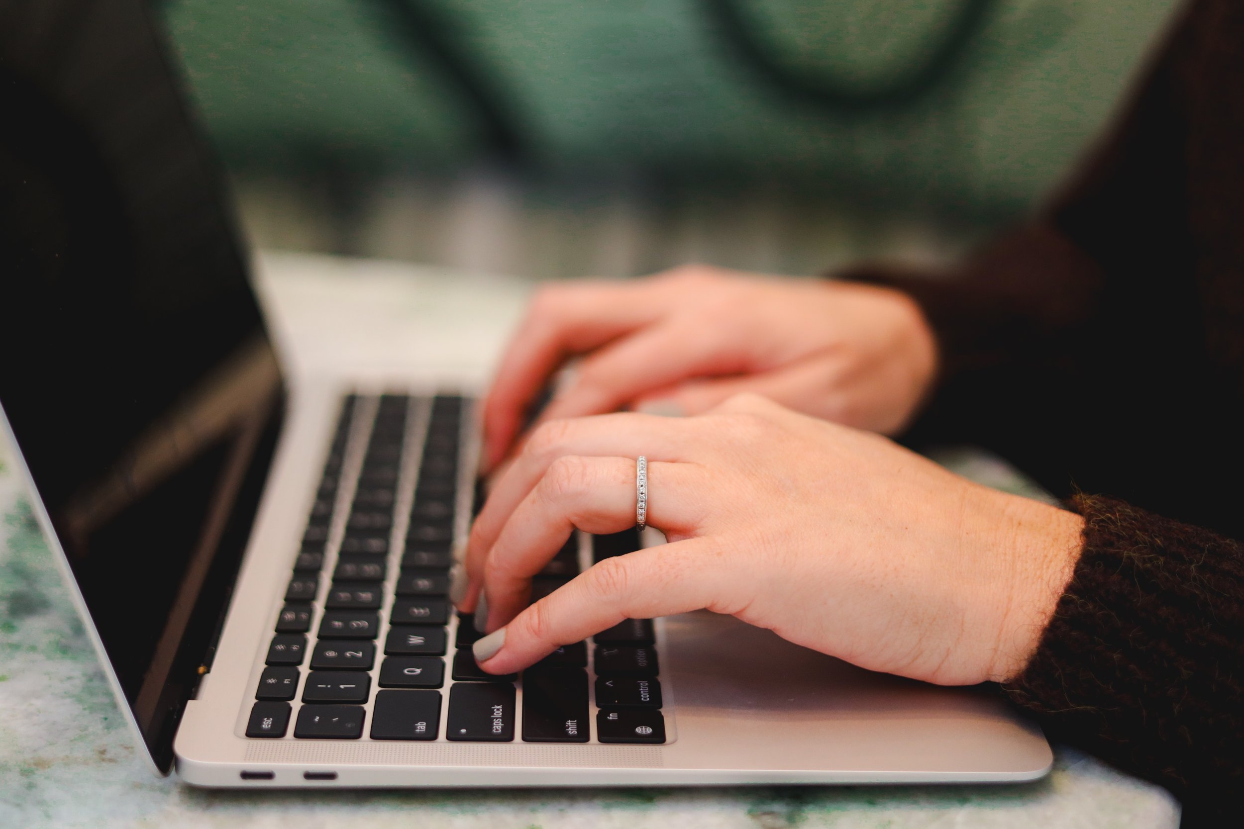 Wright Copy Co. is run by Lindsey Wright and offers strategic marketing and copywriting services for mission-driven entrepreneurs seeking to scale their impact.