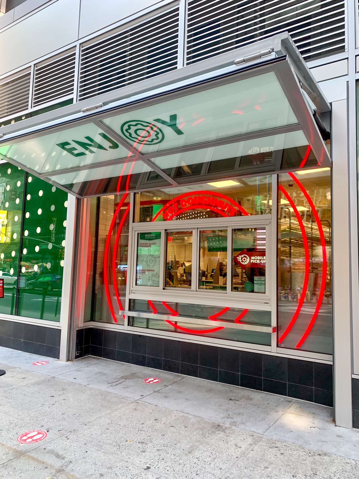 Custom Illuminated Signage - Krispy Kreme