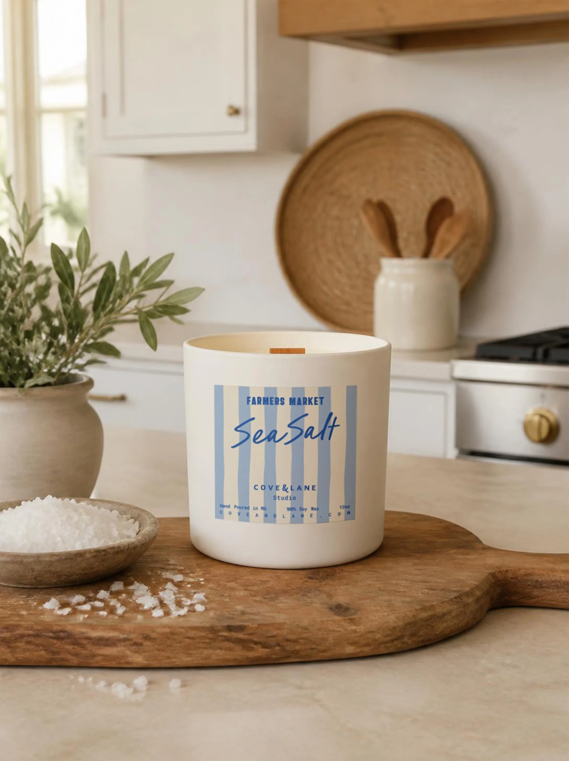 CoveAndLaneStudio_12oz_Candle_SeaSalt_F1_2@2x.jpg