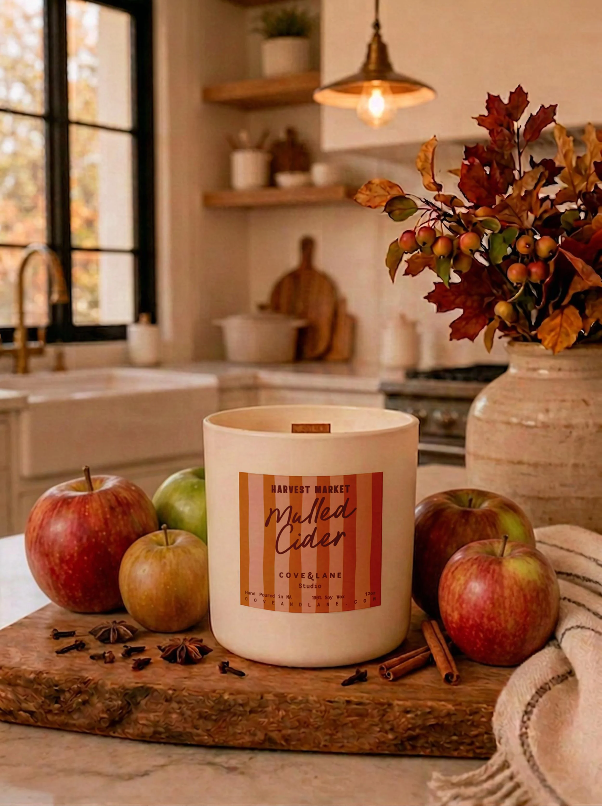 CoveAndLaneStudio_HarvestMarket_12oz_MulledCider_V1@2x.jpg