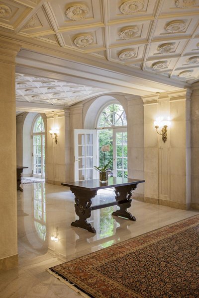 Astor Court Lobbies Restoration
