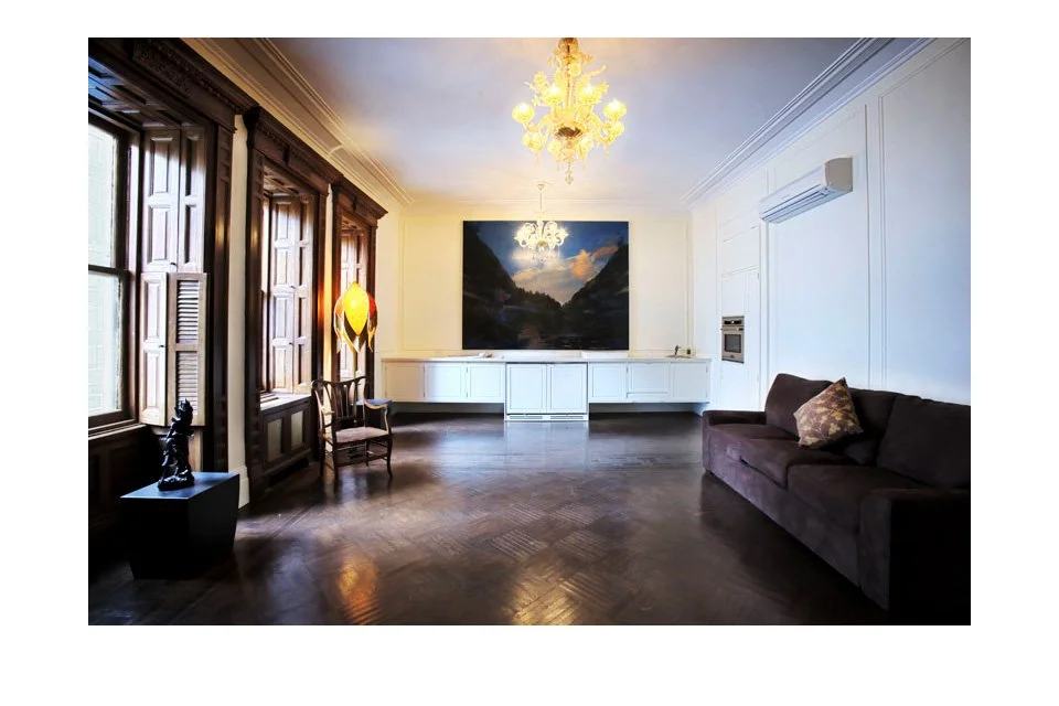  Living Room / Kitchen 