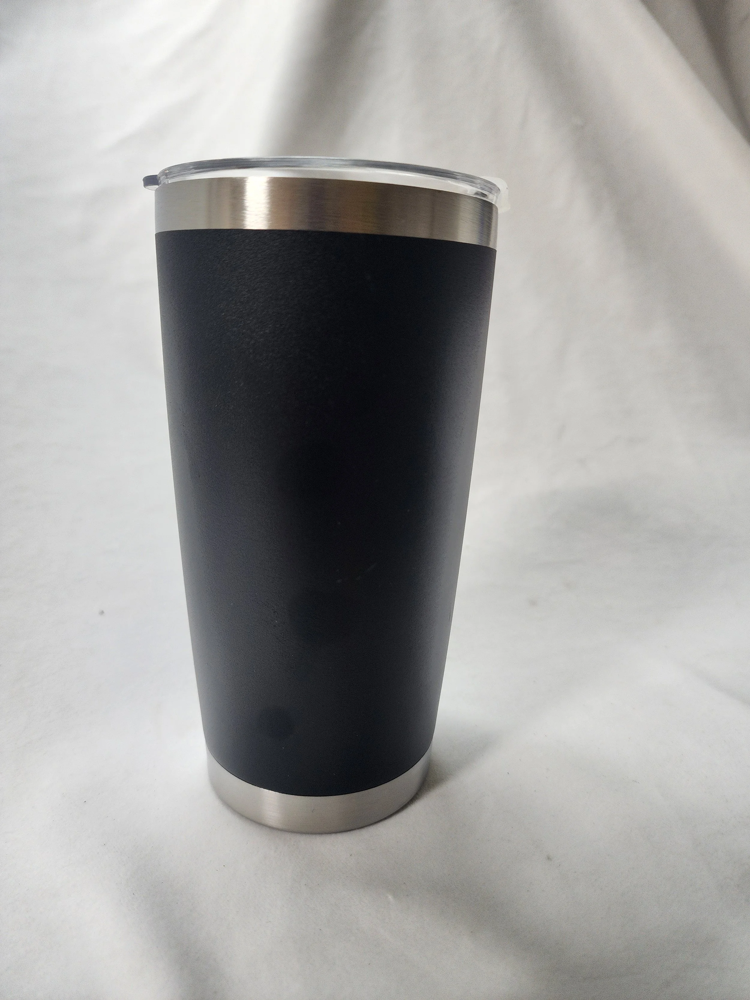 600ml Tumblers with lids Various Colours