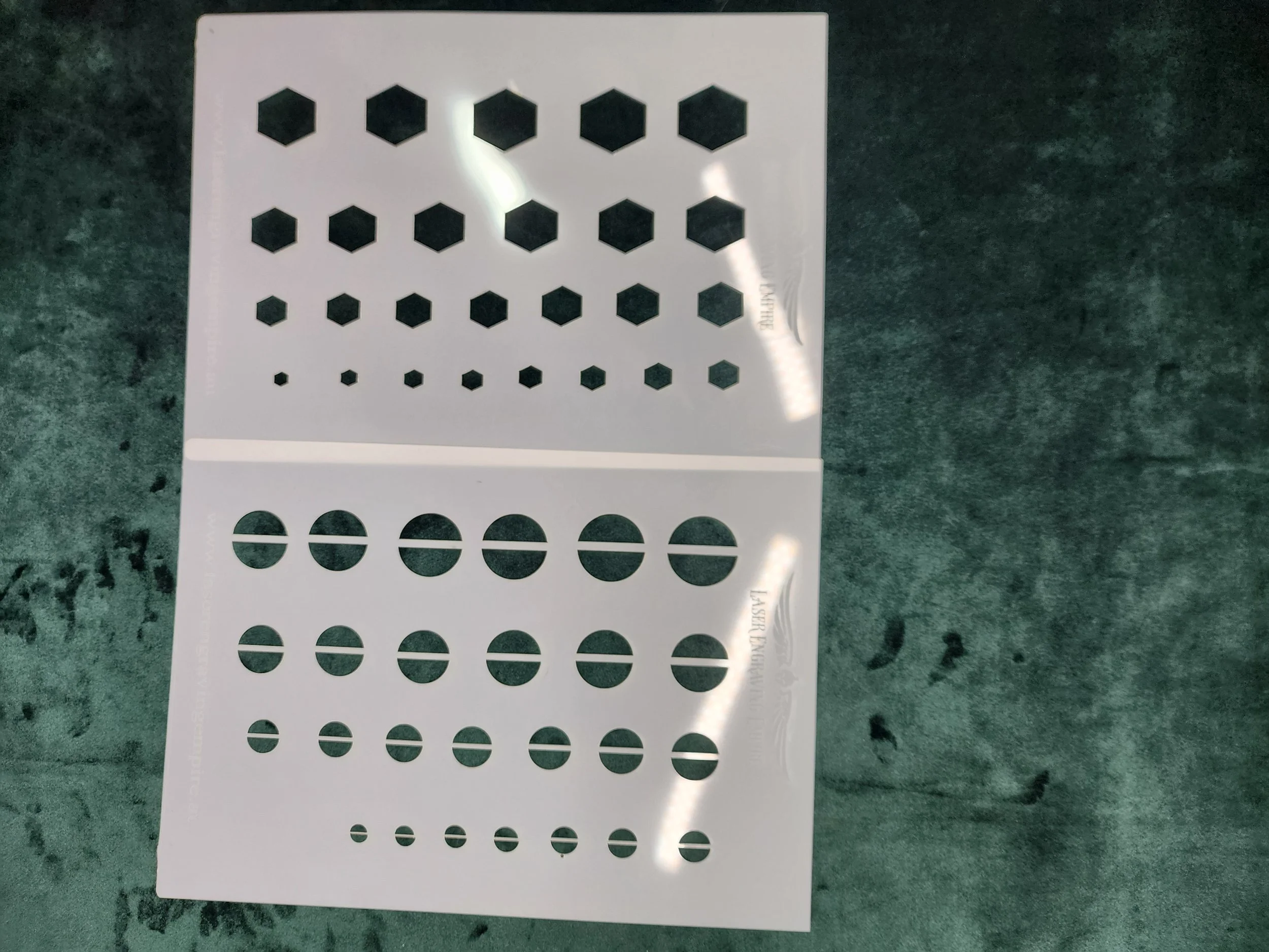 bolt n screw head.jpg