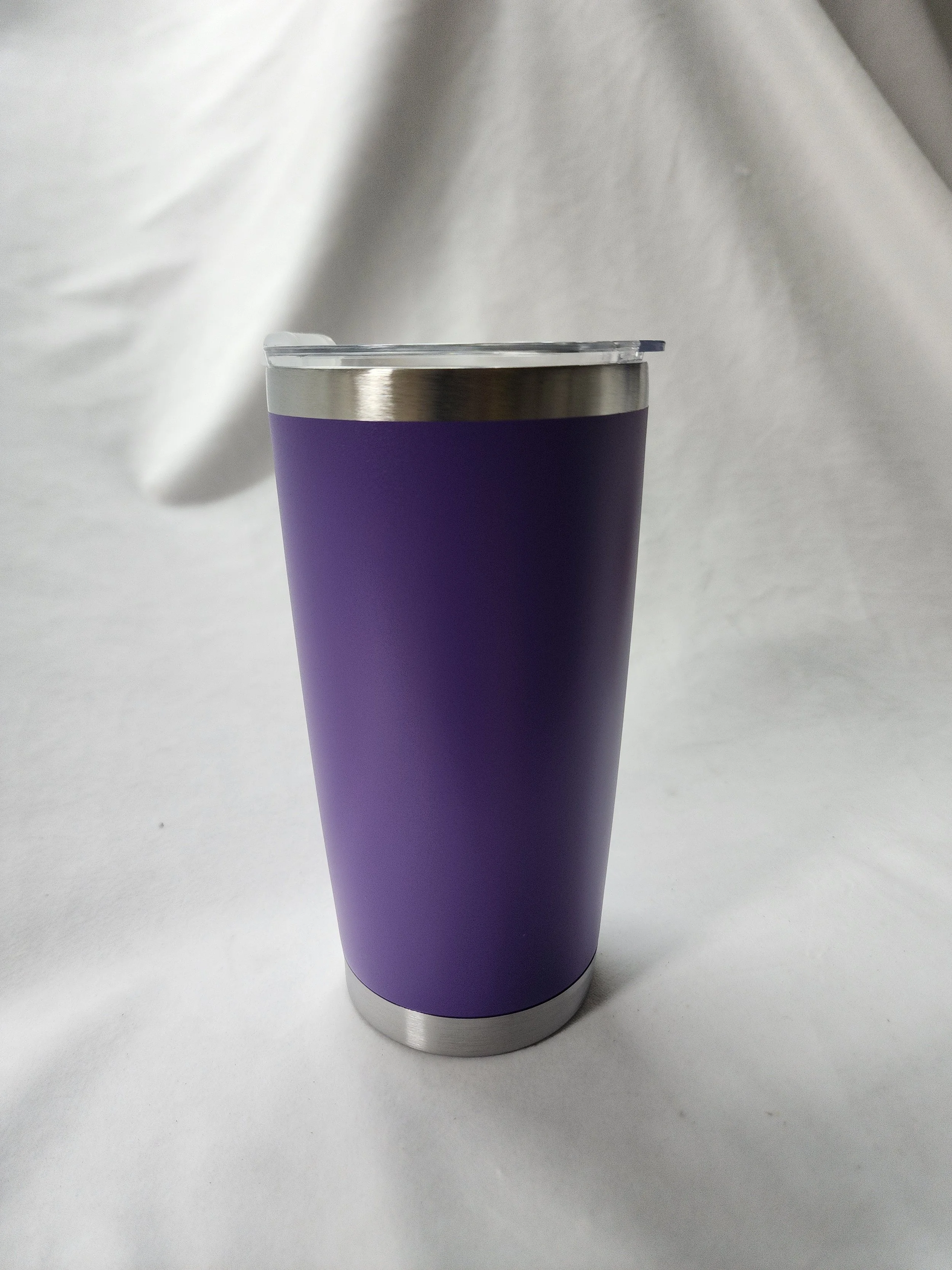 600ml Tumblers with lids Various Colours