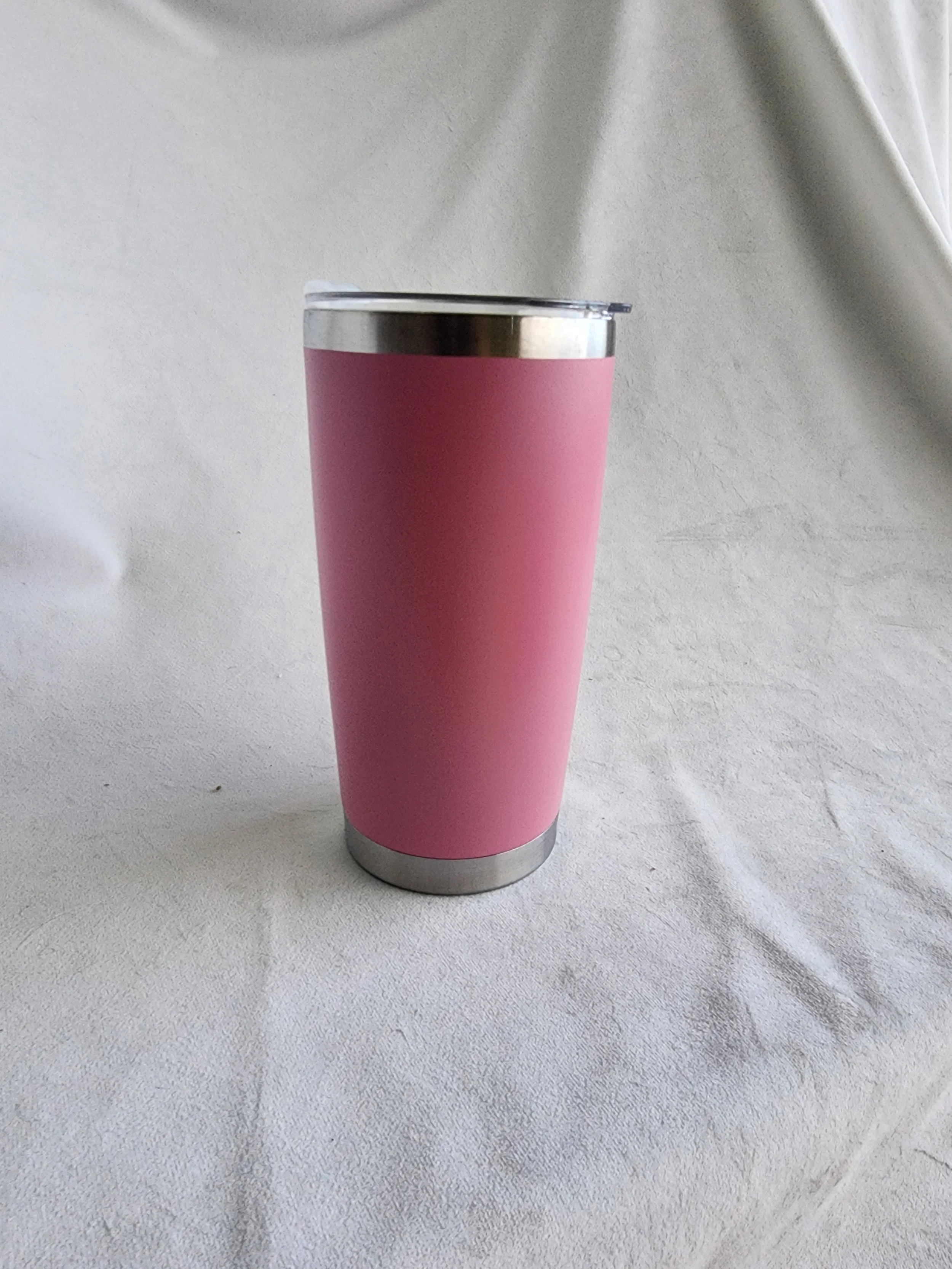 600ml Tumblers with lids Various Colours