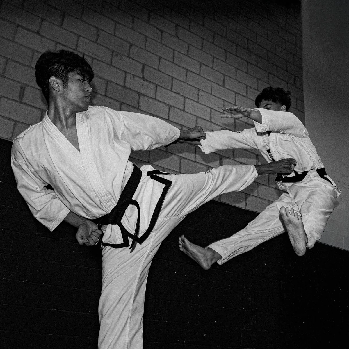 taekwondo-sparring-kick-limitless-martial-arts-mississauga.jpg