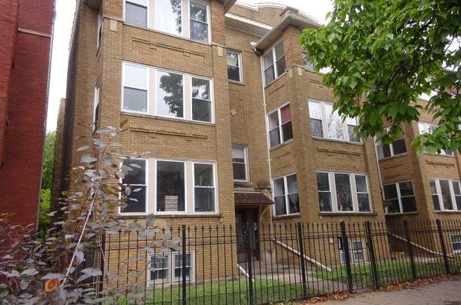 Ravenswood — Chicago
Multifamily Residential
Value-Add Strategy