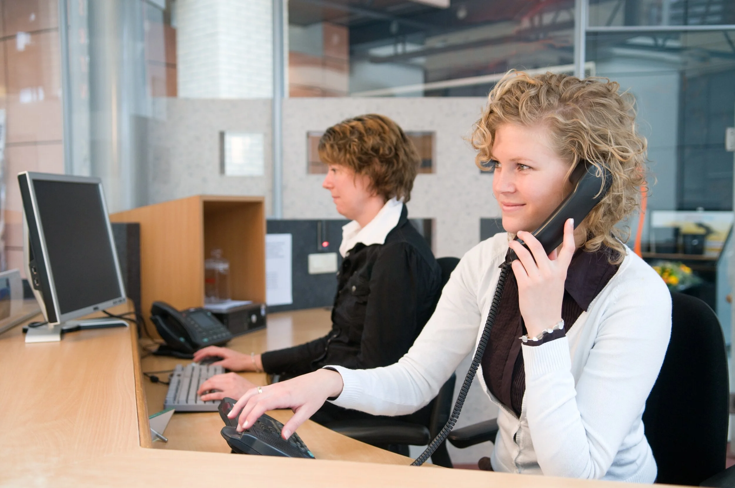 Key Components to Consider Before Buying New Office Phone Systems