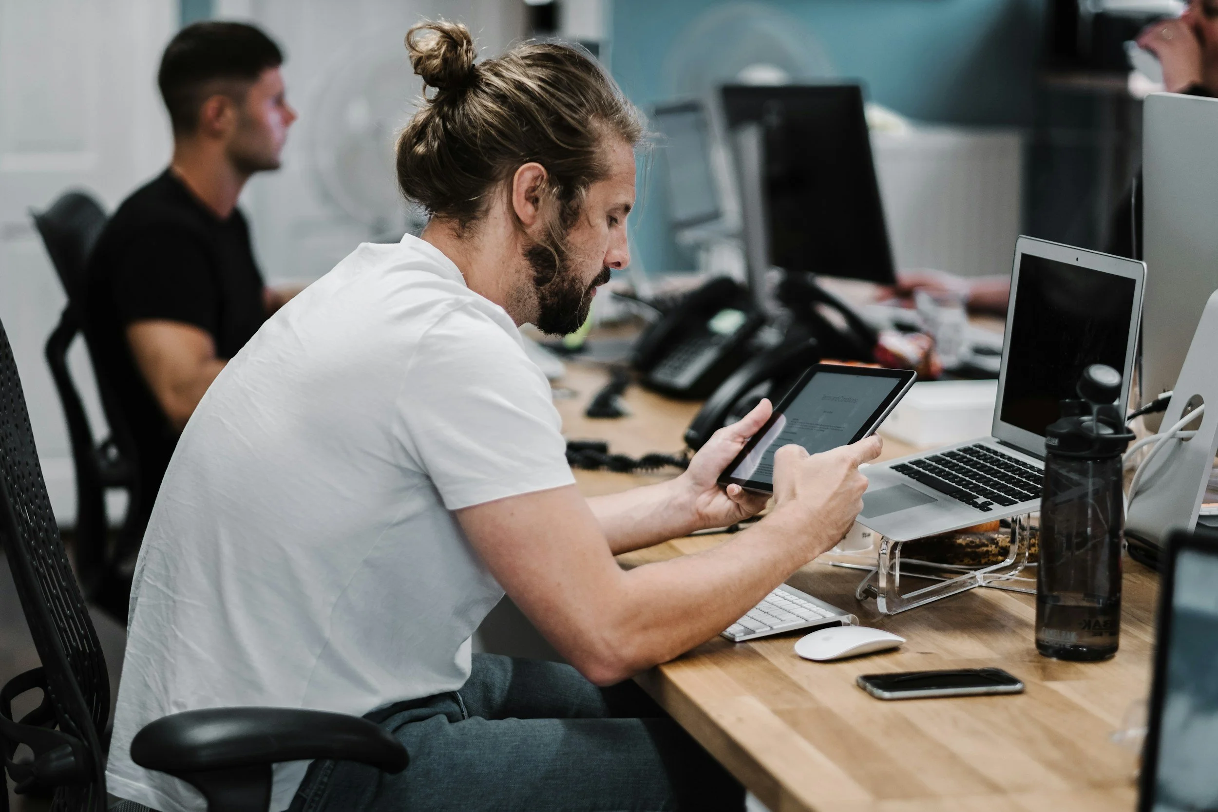 3 Reasons Why a Hosted VoIP Solution Might Be Right for You