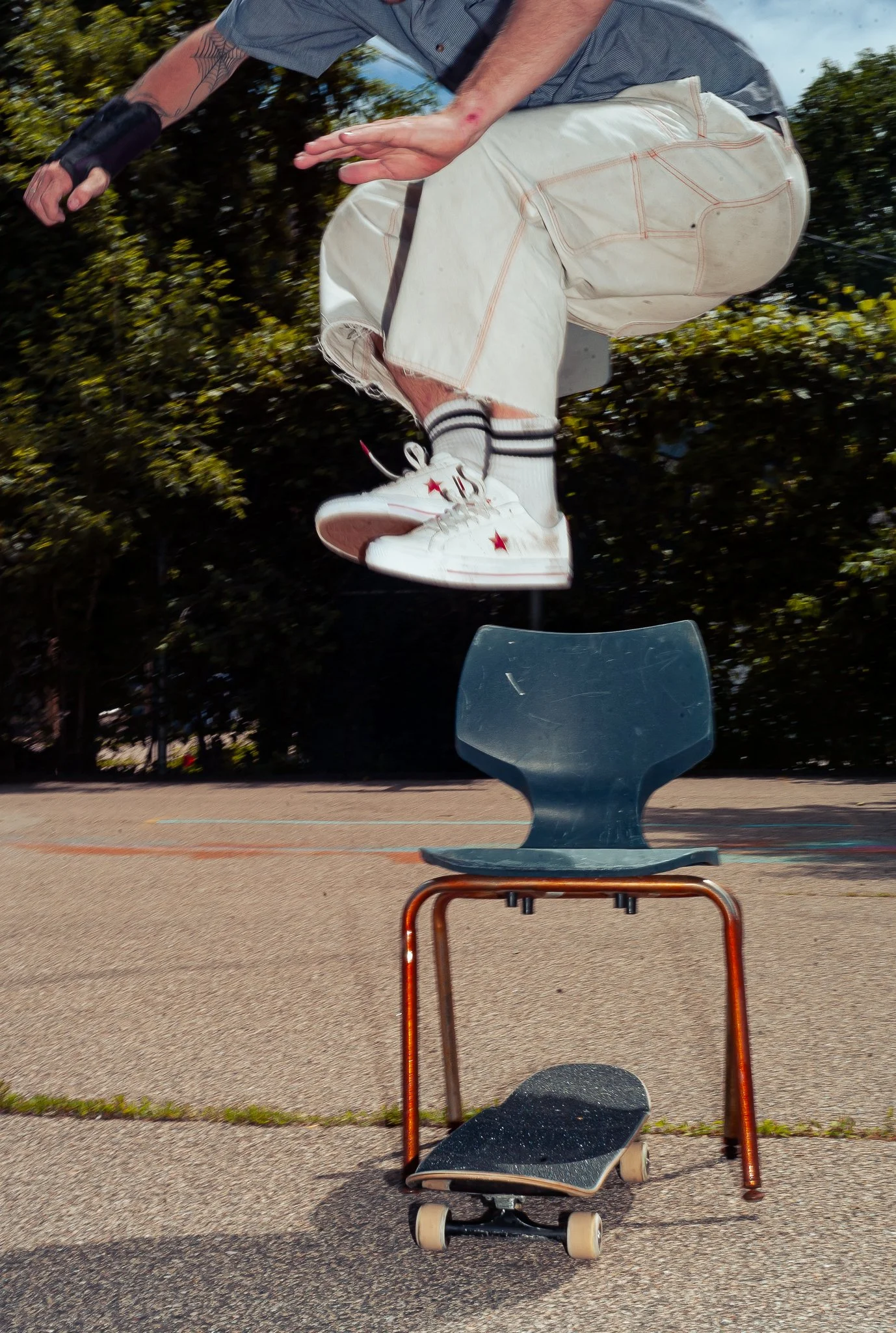 Cole-Larson-Converse-familiaskateshop-skate (3).jpg