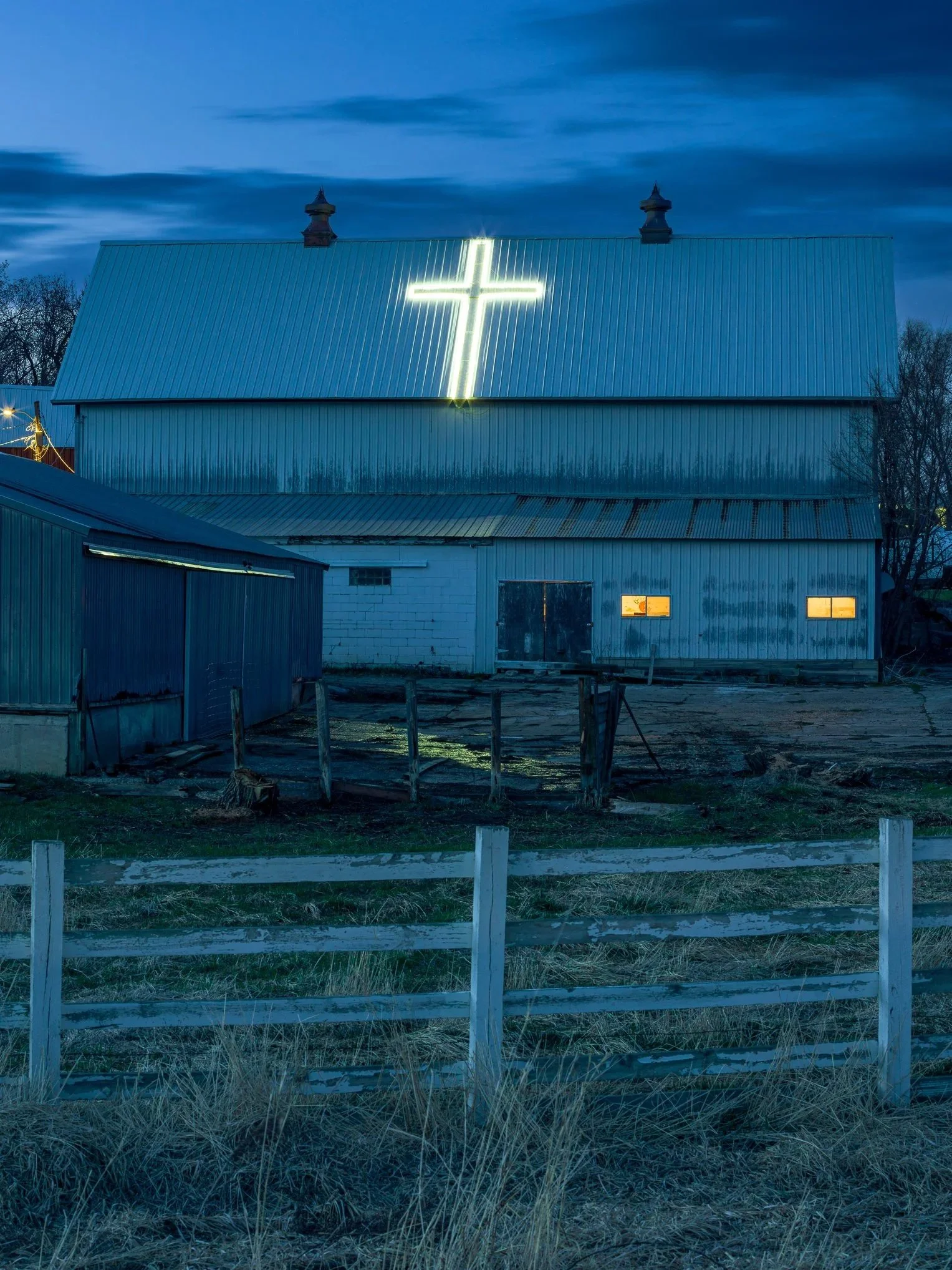 Cole-Larson-BlueHour-Blue-Landscape-minnesota-waconia-liminal-denteditions-dent-contemporary-photography+%286%29.jpg