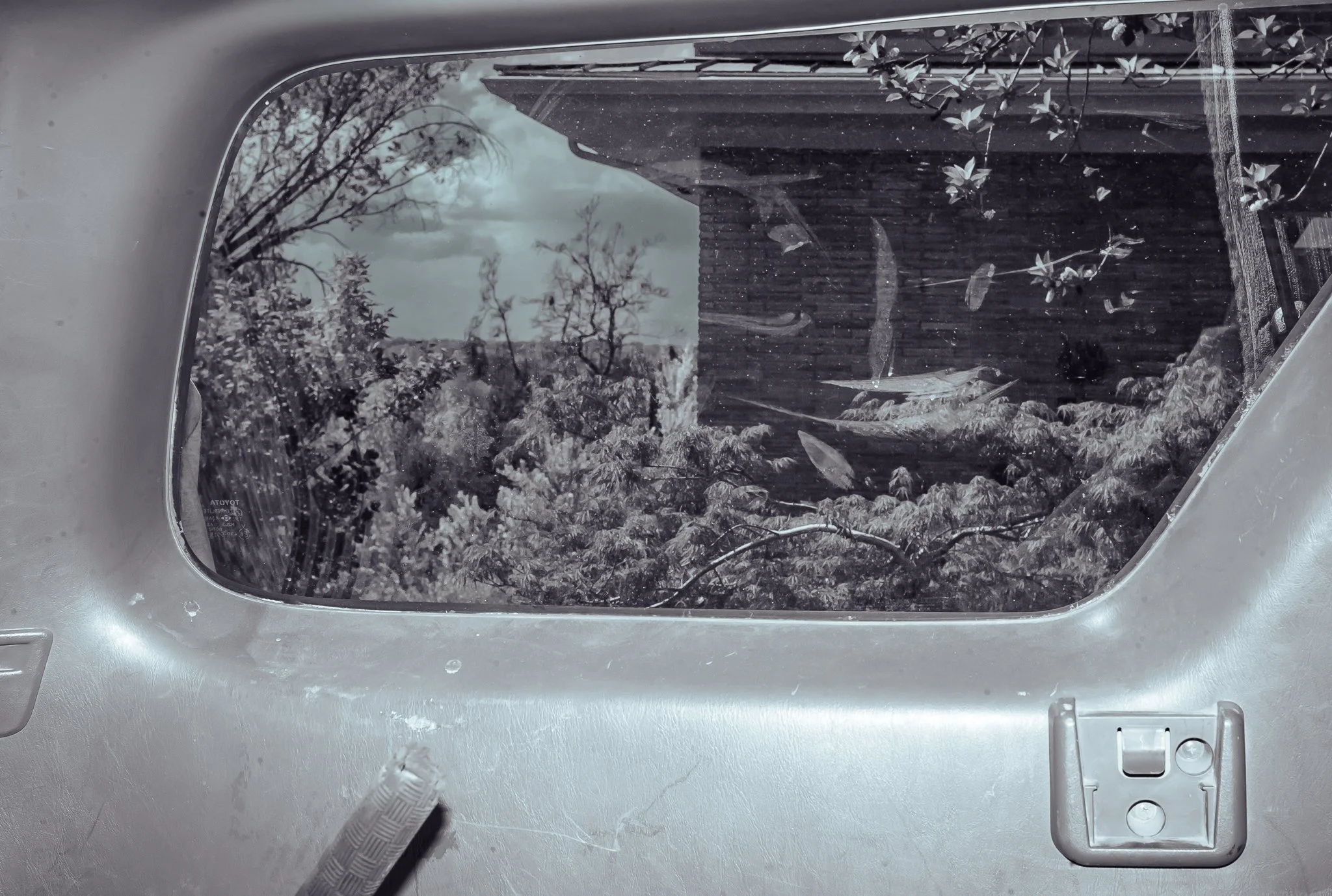 Cole-Larson-Idaho-parallel-scooter-denteditions-dent-contemporary-photography (8).jpg