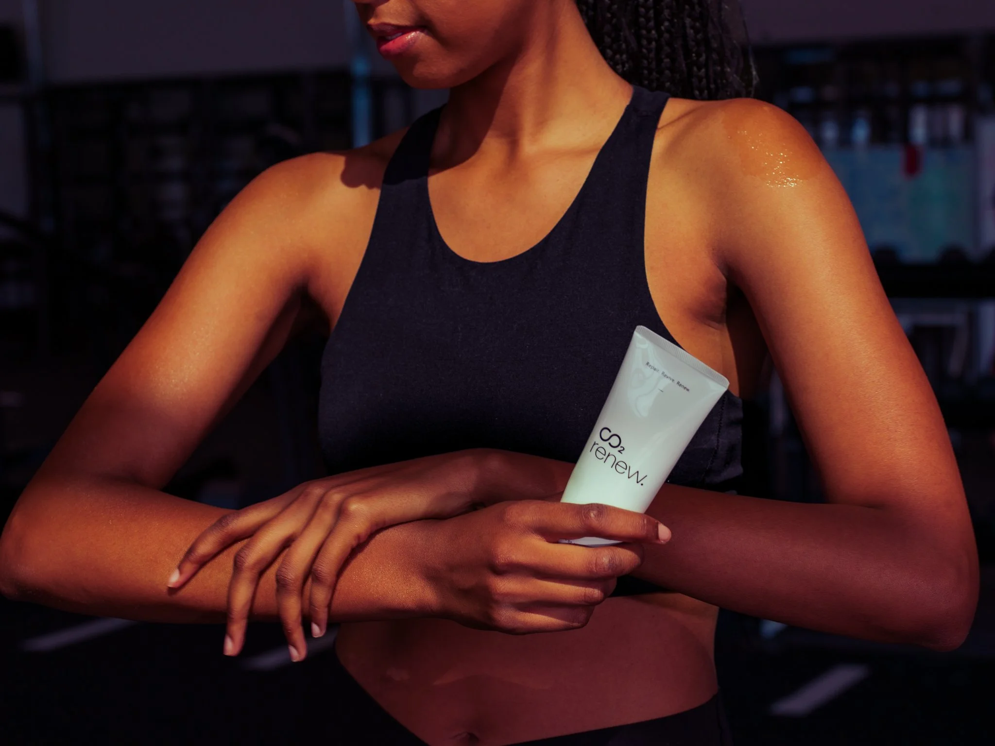 Cole-Larson-Aeir-workout-skincare-co2therapy-co2science-physicaltherapy (14).jpg