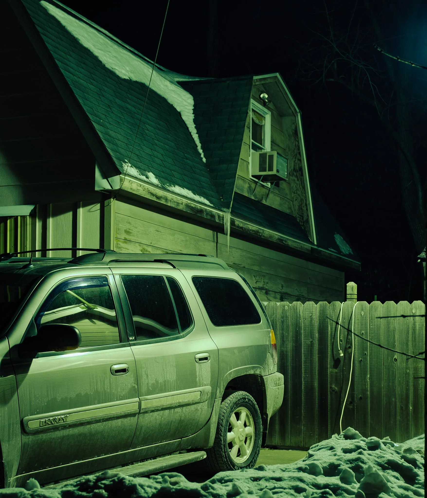 Cole-Larson-Dakotaknight-Betweentwofences-denteditions-dent-contemporary-photography (5).jpg