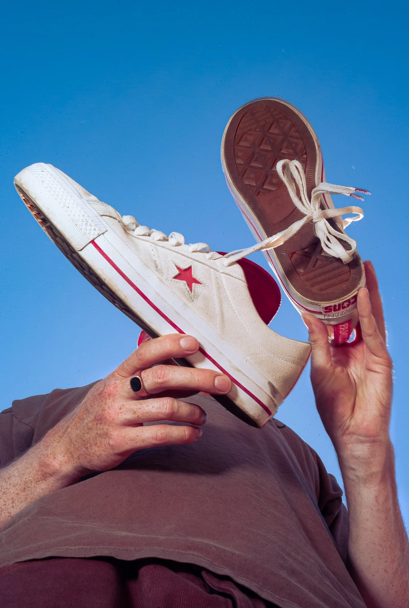 Cole-Larson-Converse-familiaskateshop-skate (4).jpg