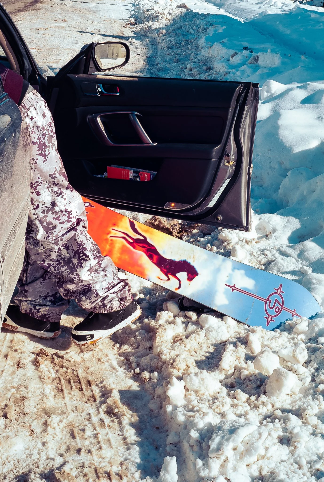 Cole-Larson-Public-Publicsnowboards-snowboard-jibgirl-minnesota-publicdispute-publicgeneral-publicdisorder (19).jpg