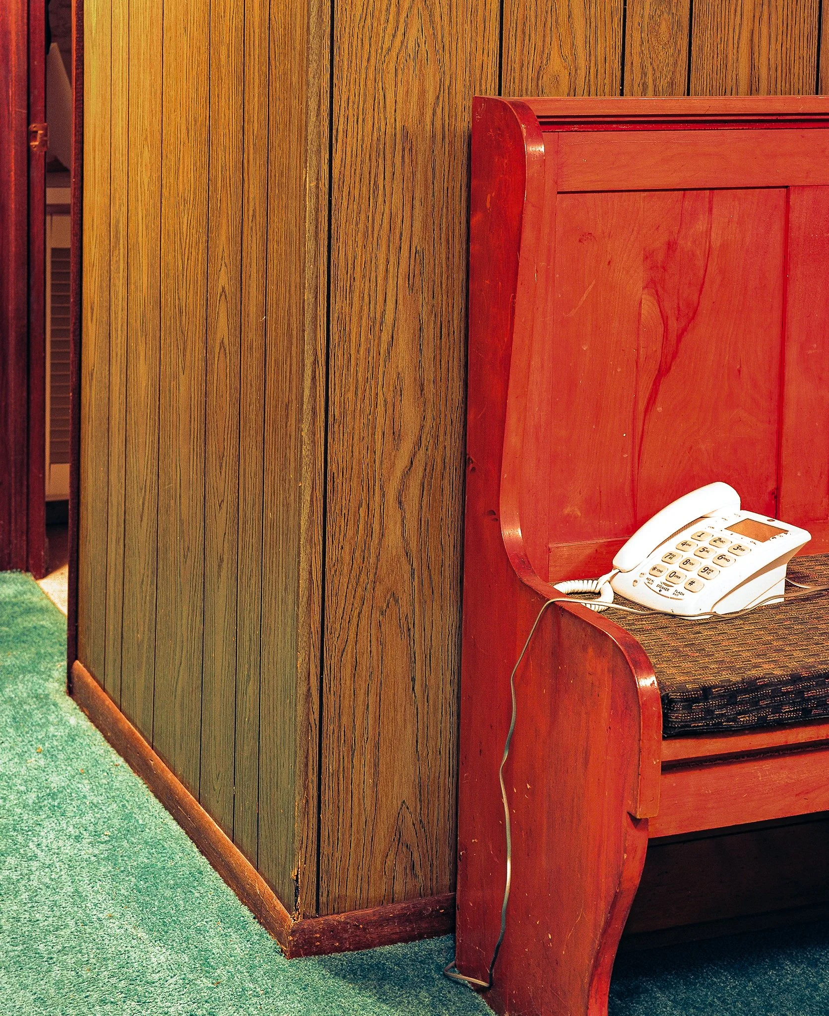 Cole-Larson-Dakotaknight-Betweentwofences-denteditions-dent-contemporary-photography (7).jpg