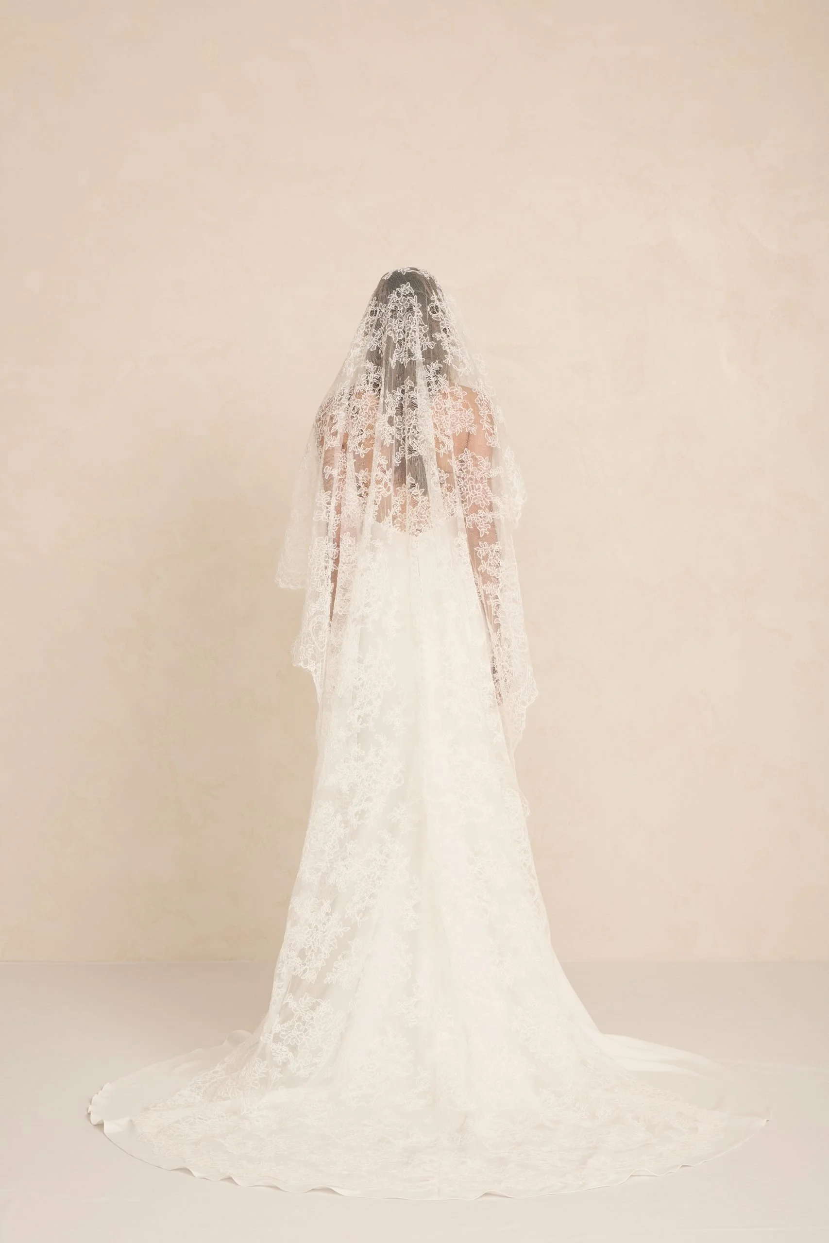 RUE VEIL