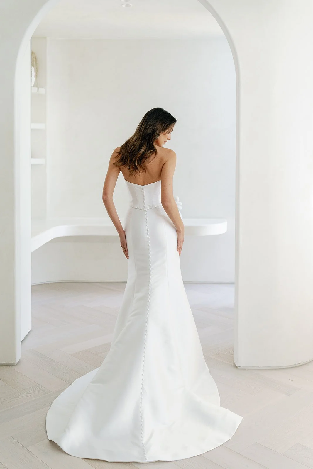 NAVEYA
 (corset with fitted skirt) 