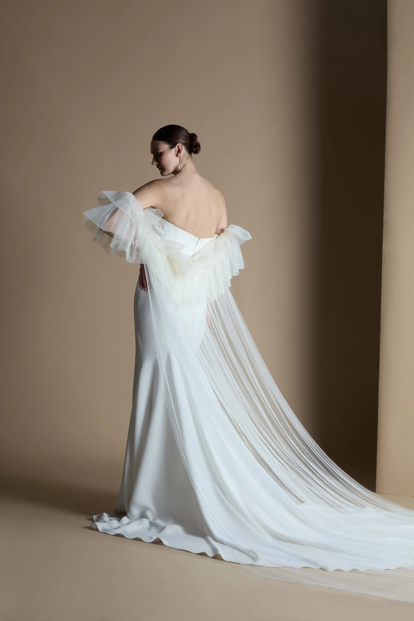 BLAZE SHRUG
(shown on EQUINOX DRESS)