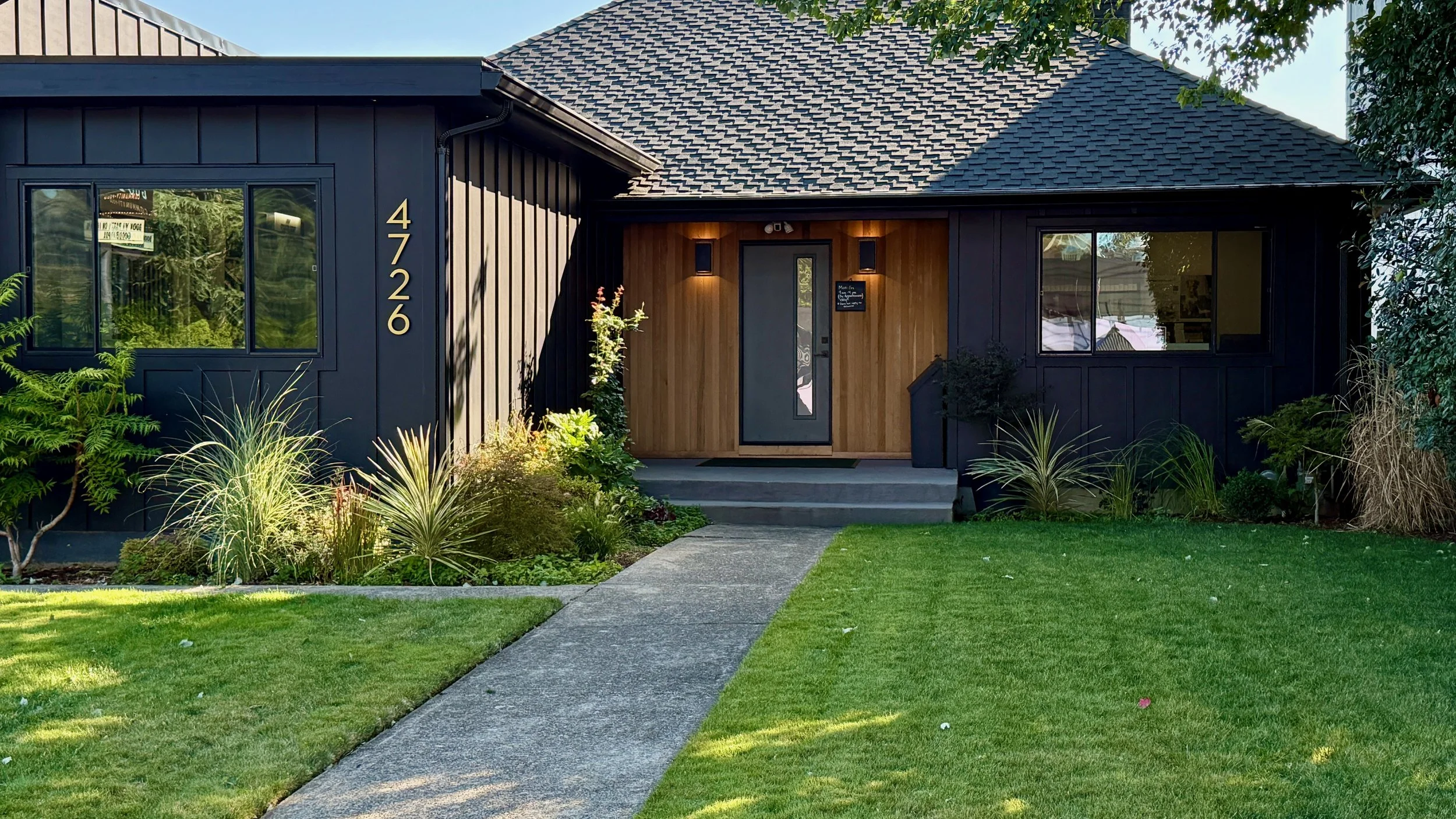 Remodel of exterior of eco floors showroom in Portland, OR 