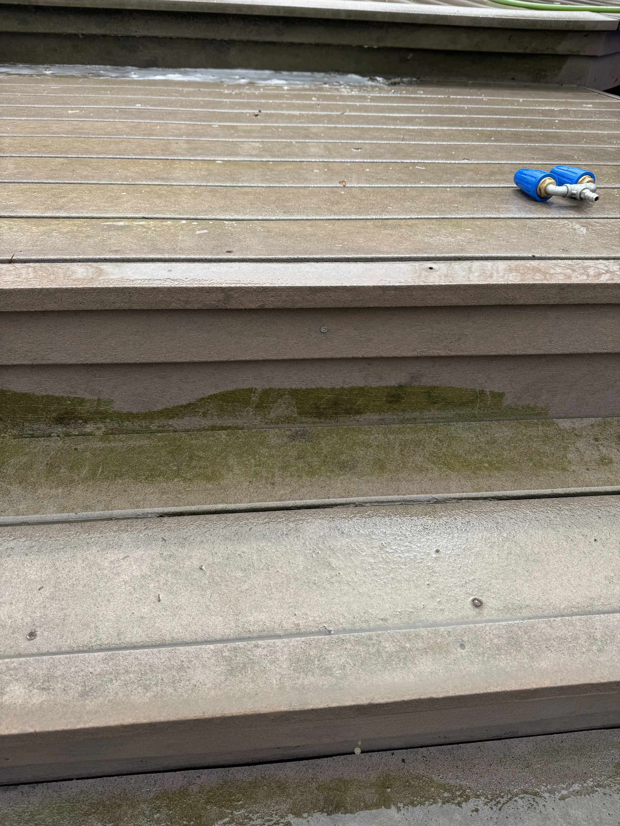 Wood deck before cleaning in Wayne County, MI | Island Shine