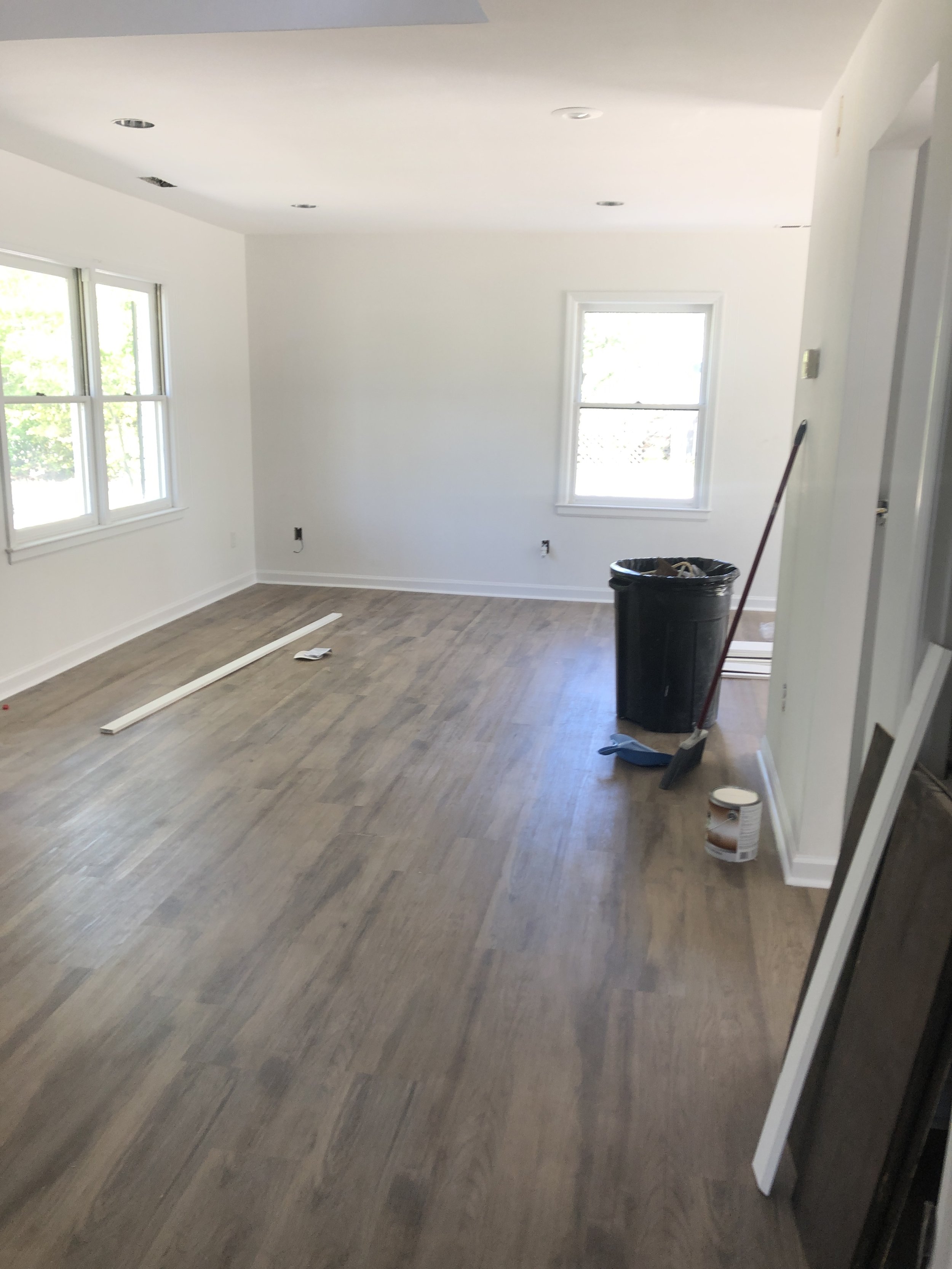 vacant staging living room before image mickler co staging