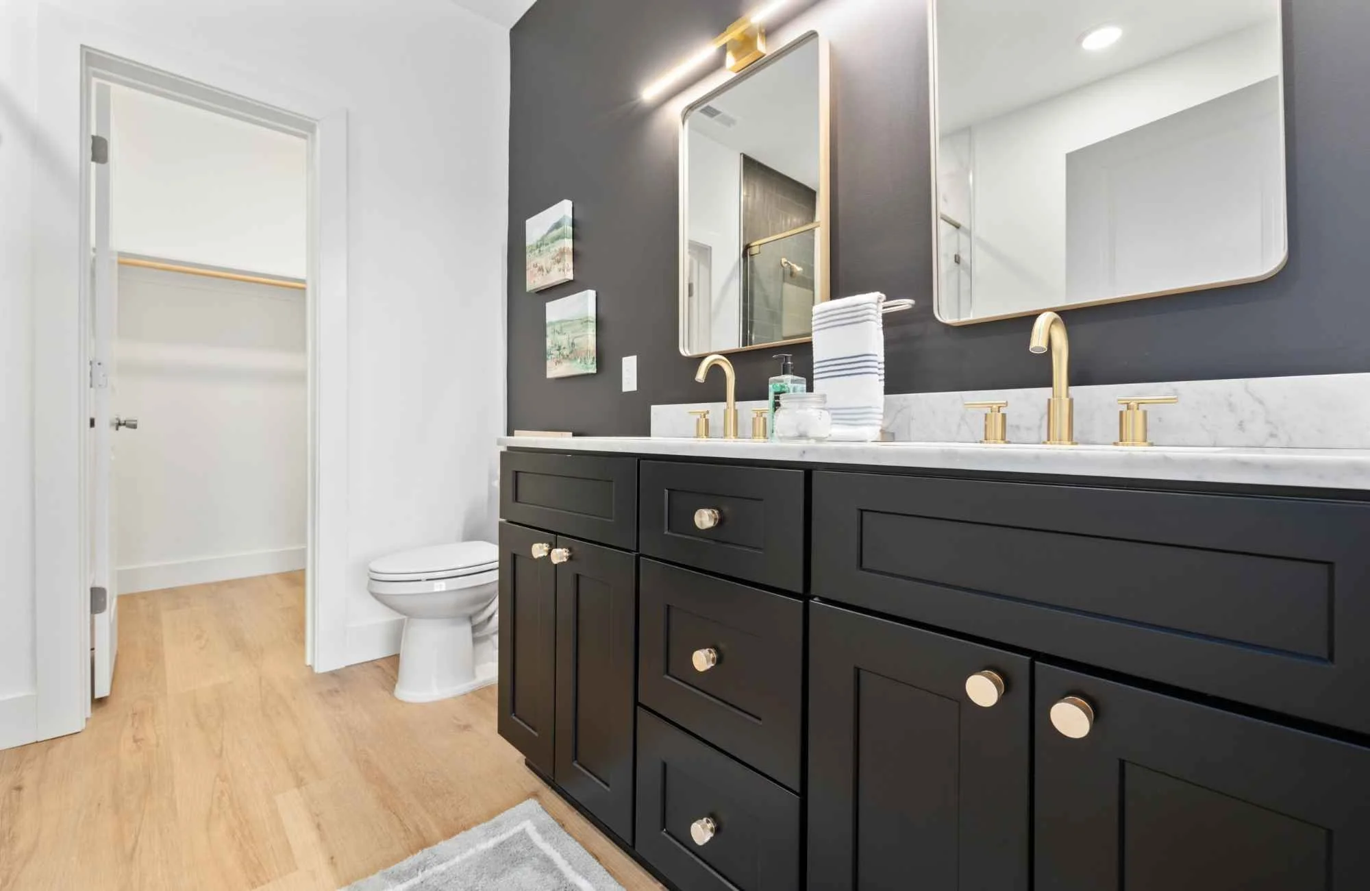 4 Bathroom Staging Tips to Instantly Elevate Your Home