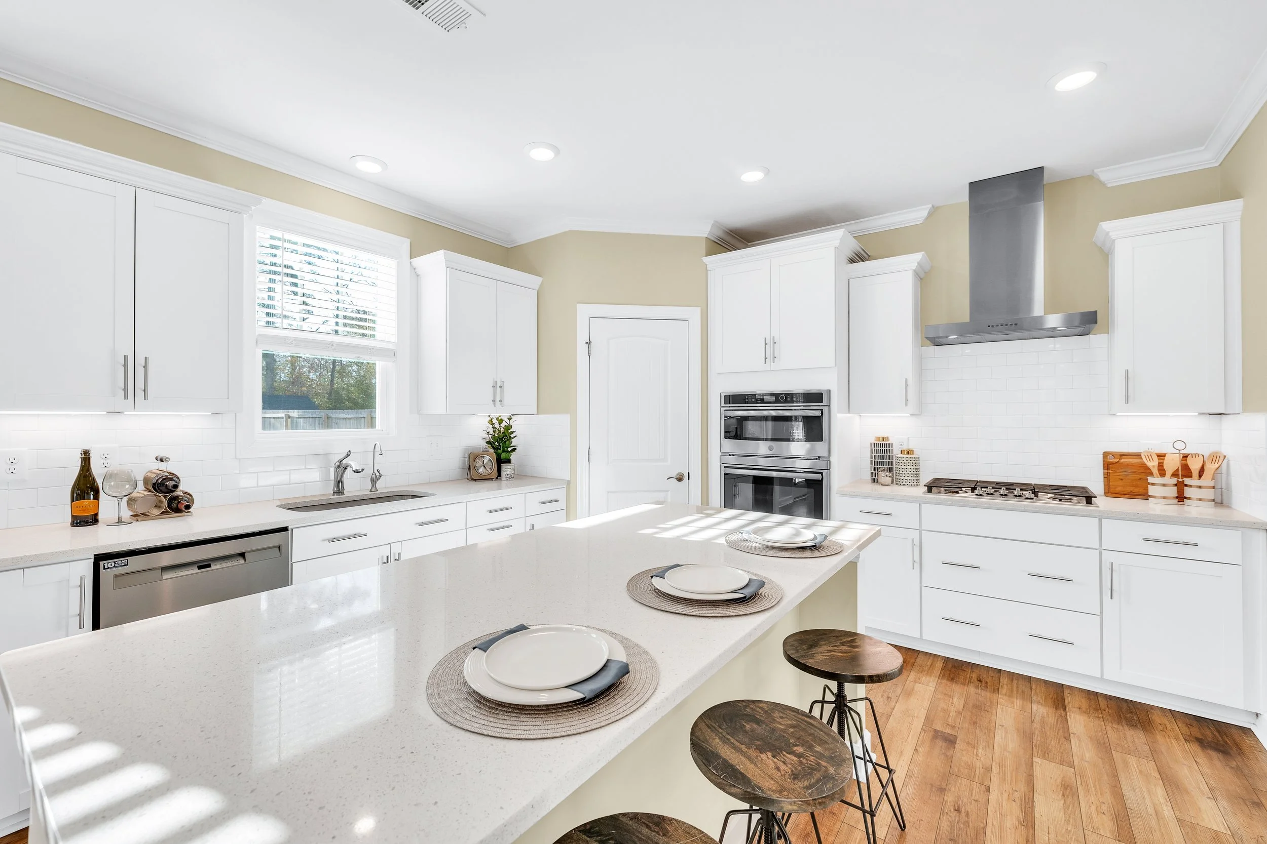 Kitchen Island Staging Tips