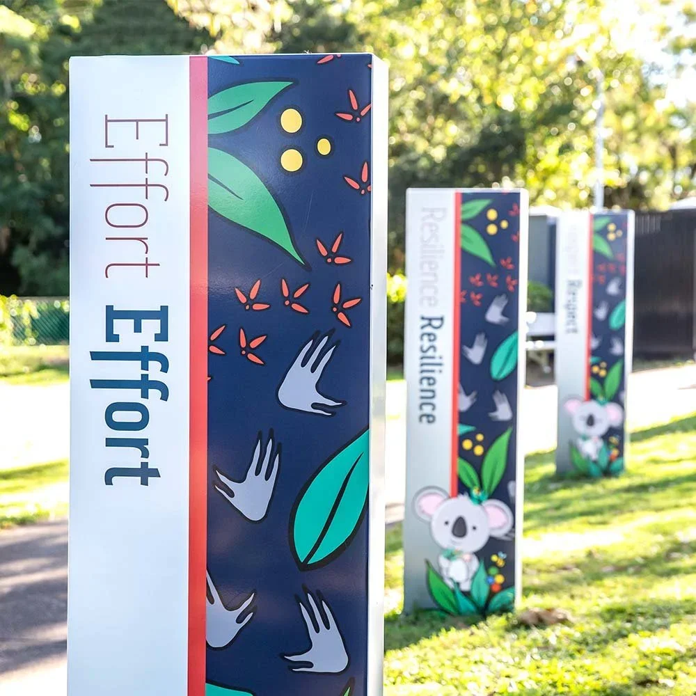 birkdale-south-ss-koala-totem-pole-signs.webp