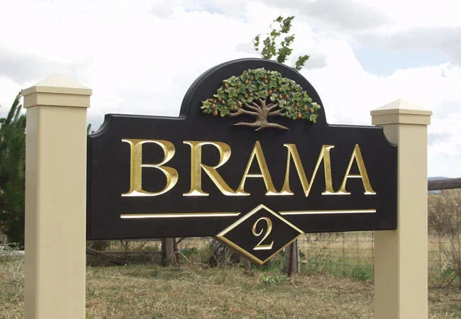 brama-house-sign.webp