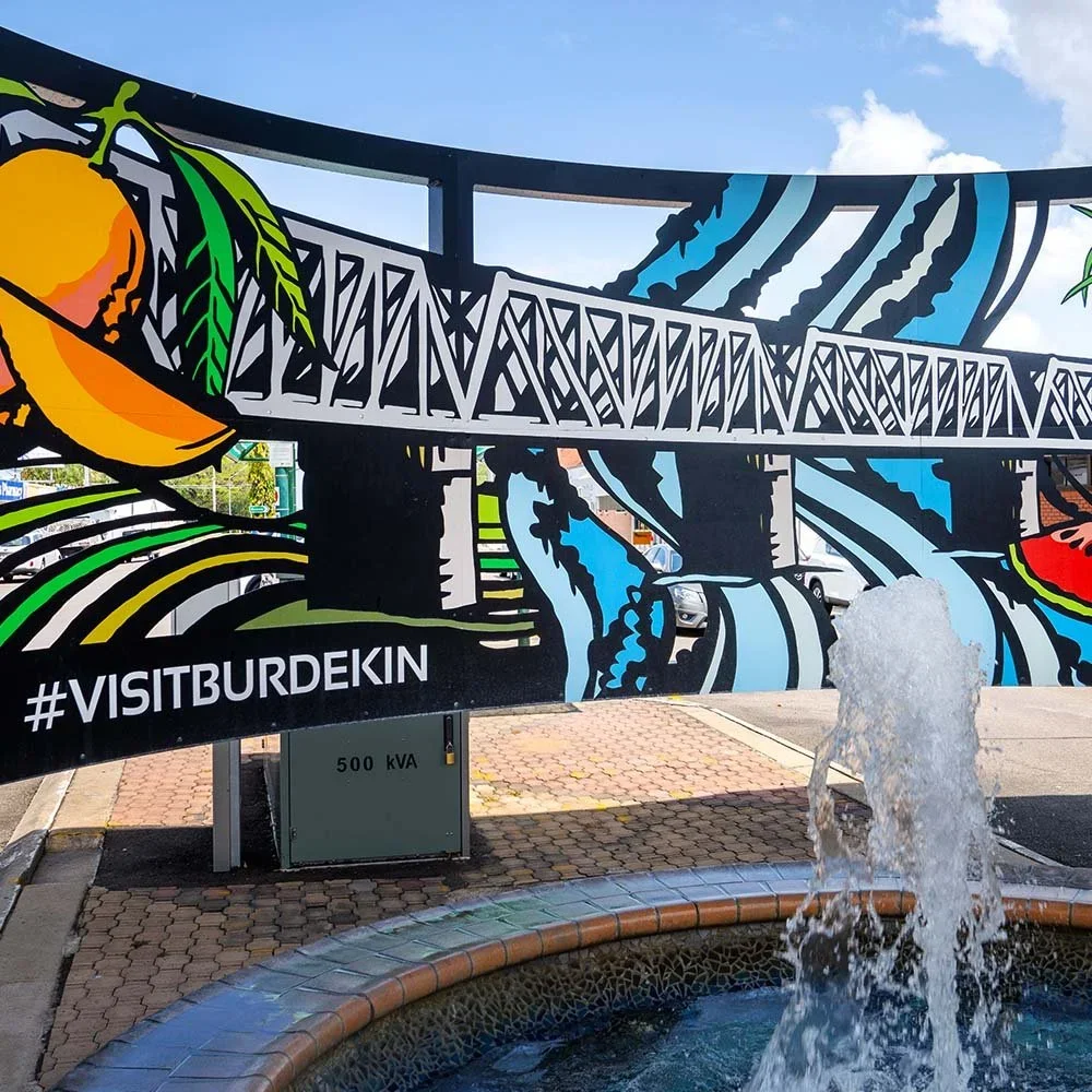 burdekin-shire-council-ayr-fountain-tourism-sign.webp