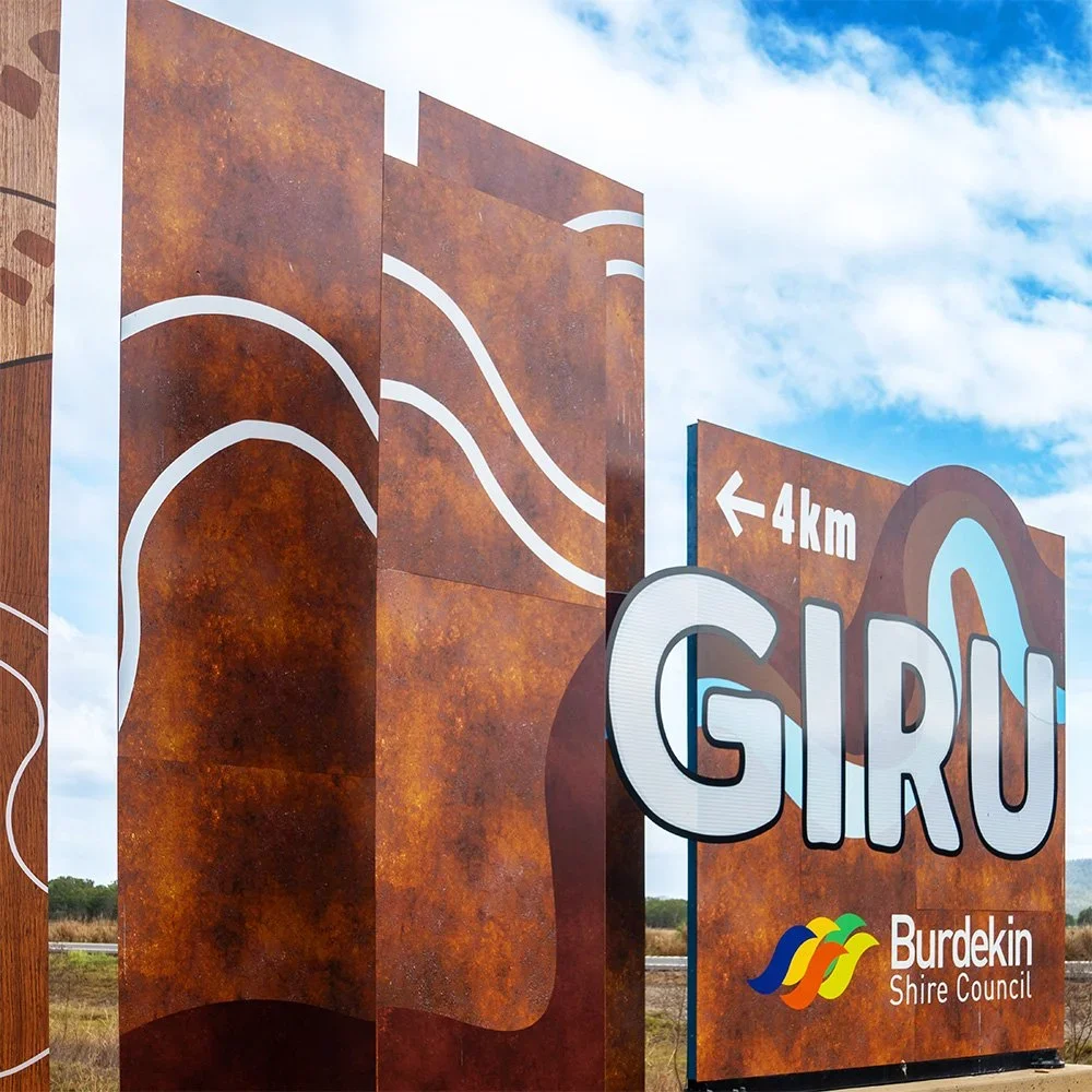 burdekin-shire-council-close-up-of-corten-signage.webp