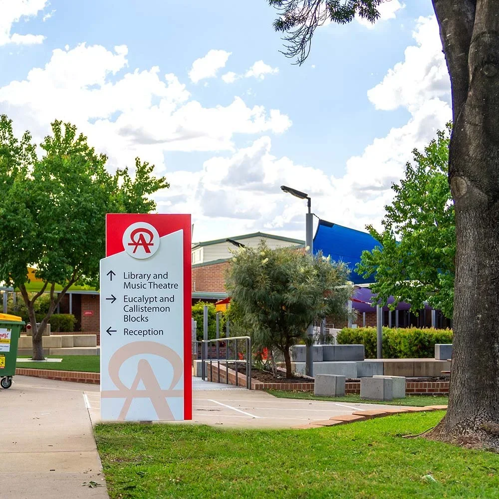 carinya-christian-school-campus-wayfinding-sign.webp