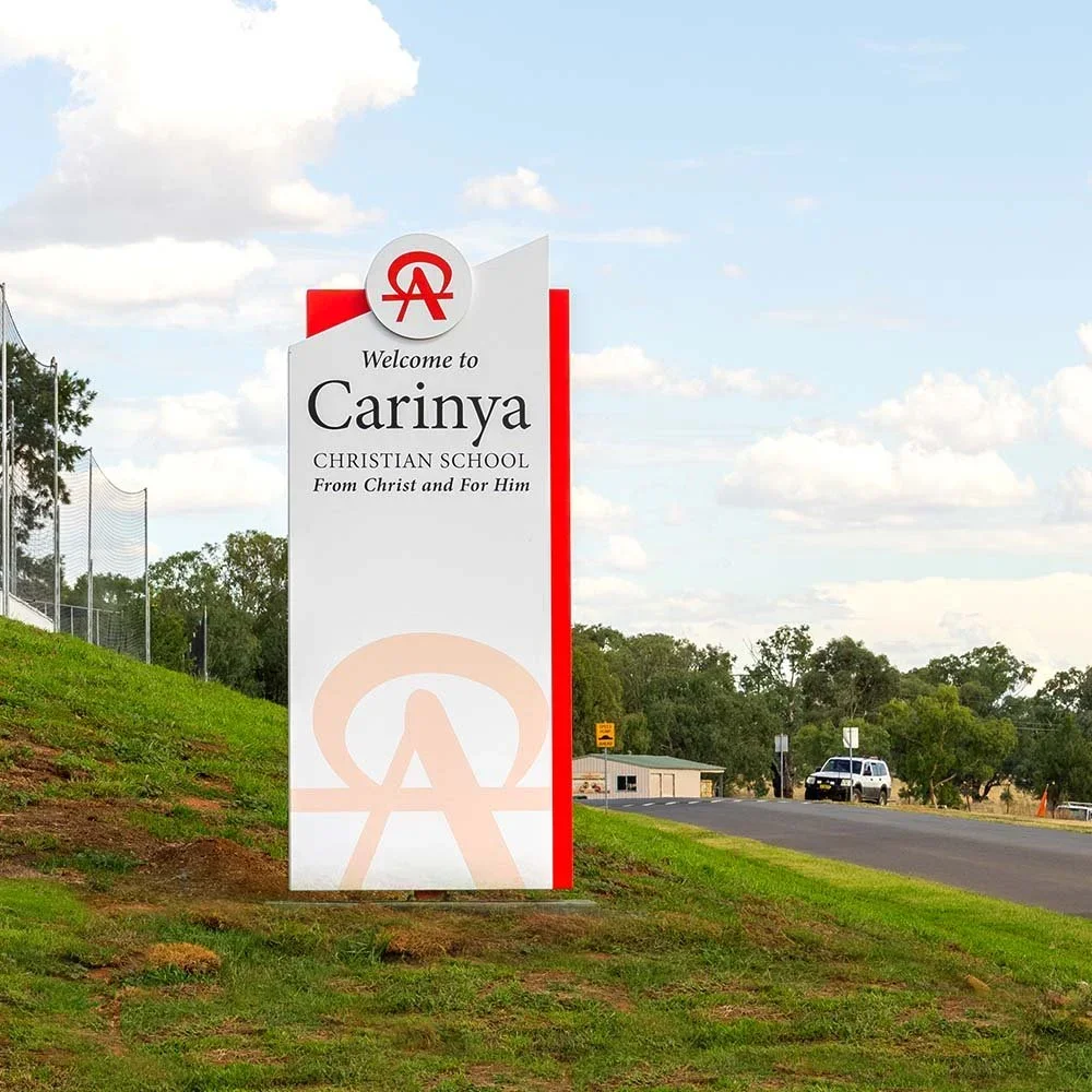 carinya-christian-school-highway-branding-sign.webp